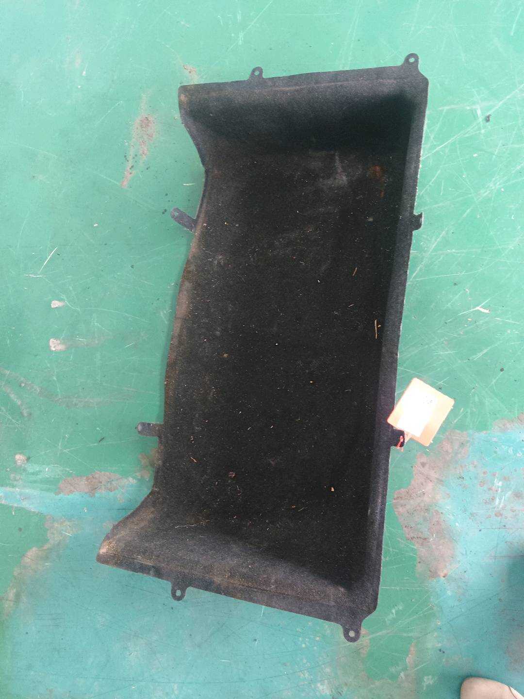 585710R030 地板地毯(后)