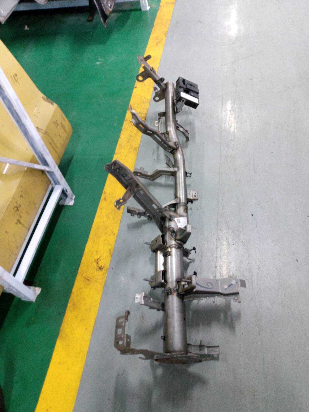 67870CJ10AA128 仪表台骨架