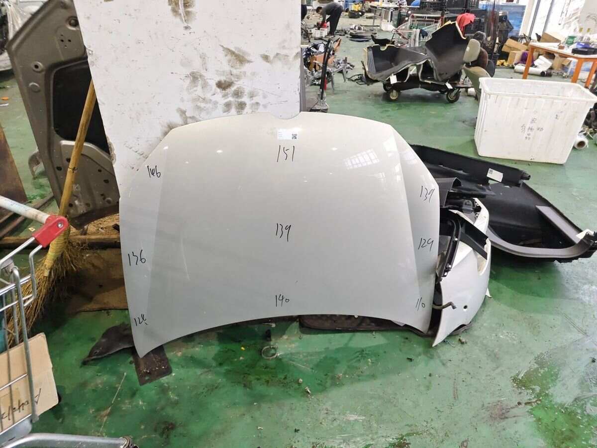 5K0823031G Front Hood