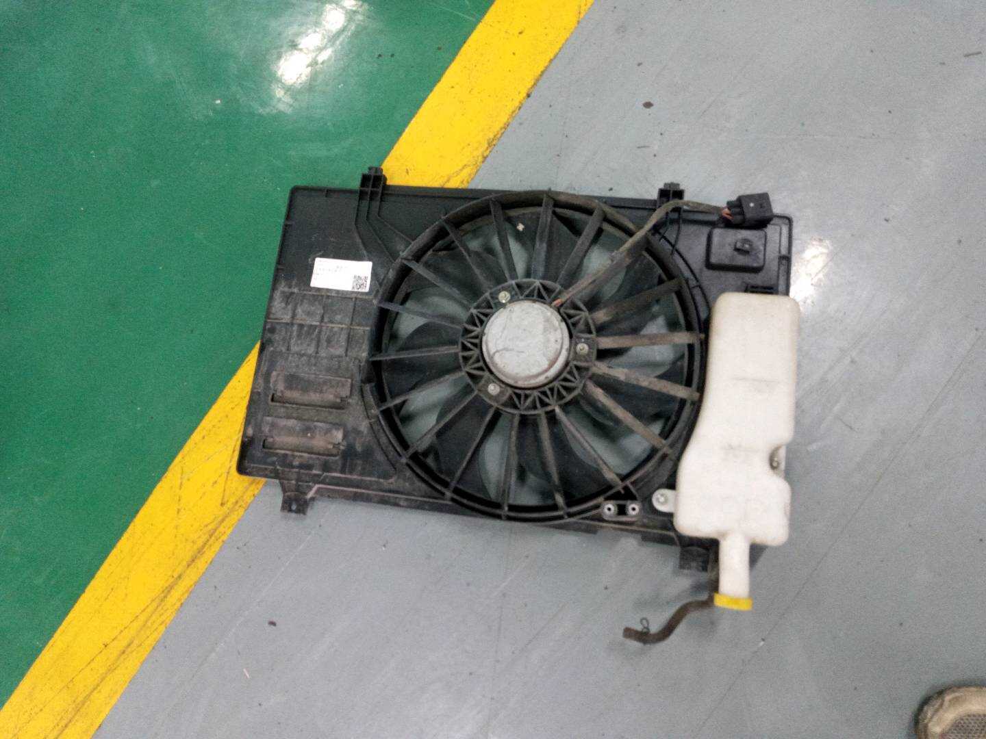 5481004 水箱电子扇总成
