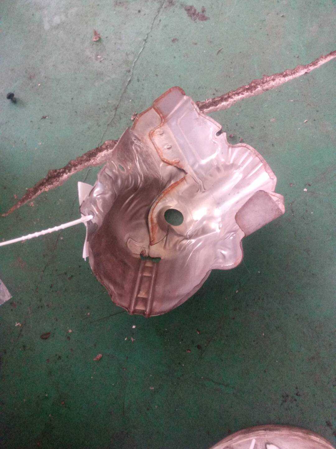 11657595605 涡轮增压器隔热罩