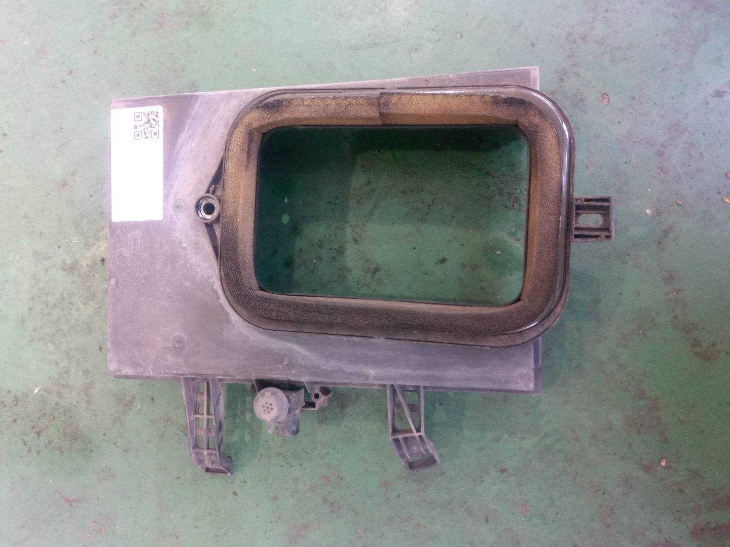 8E1819441B A/C Vent Housing