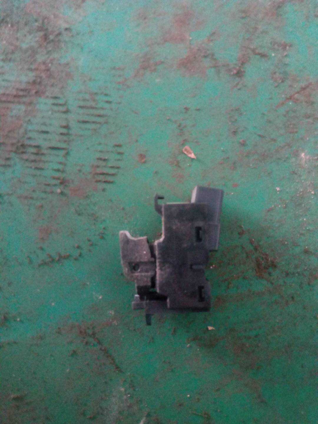 C2D1740 Front Door Window Switch, Right