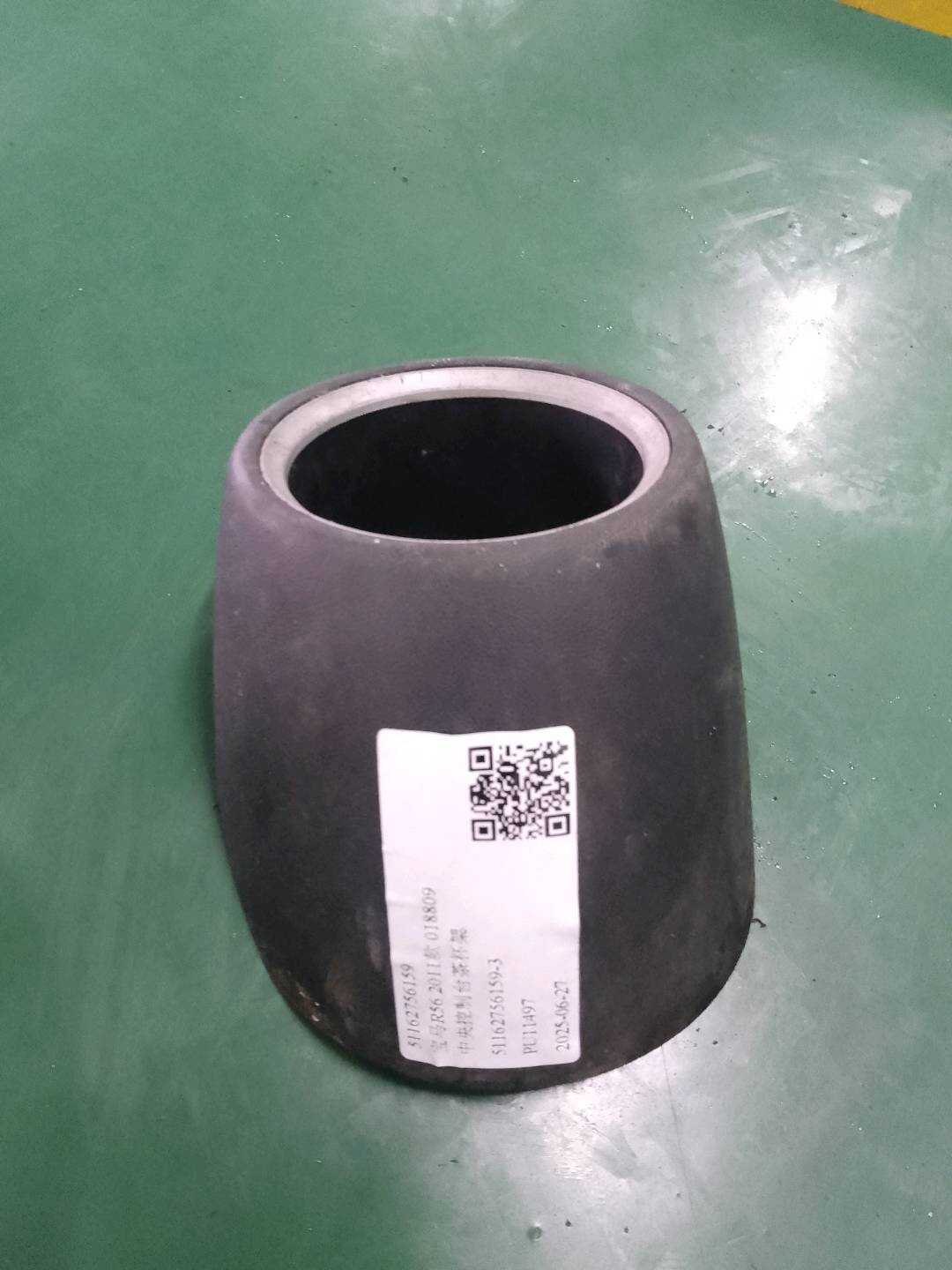 51162756159 中央控制台茶杯架