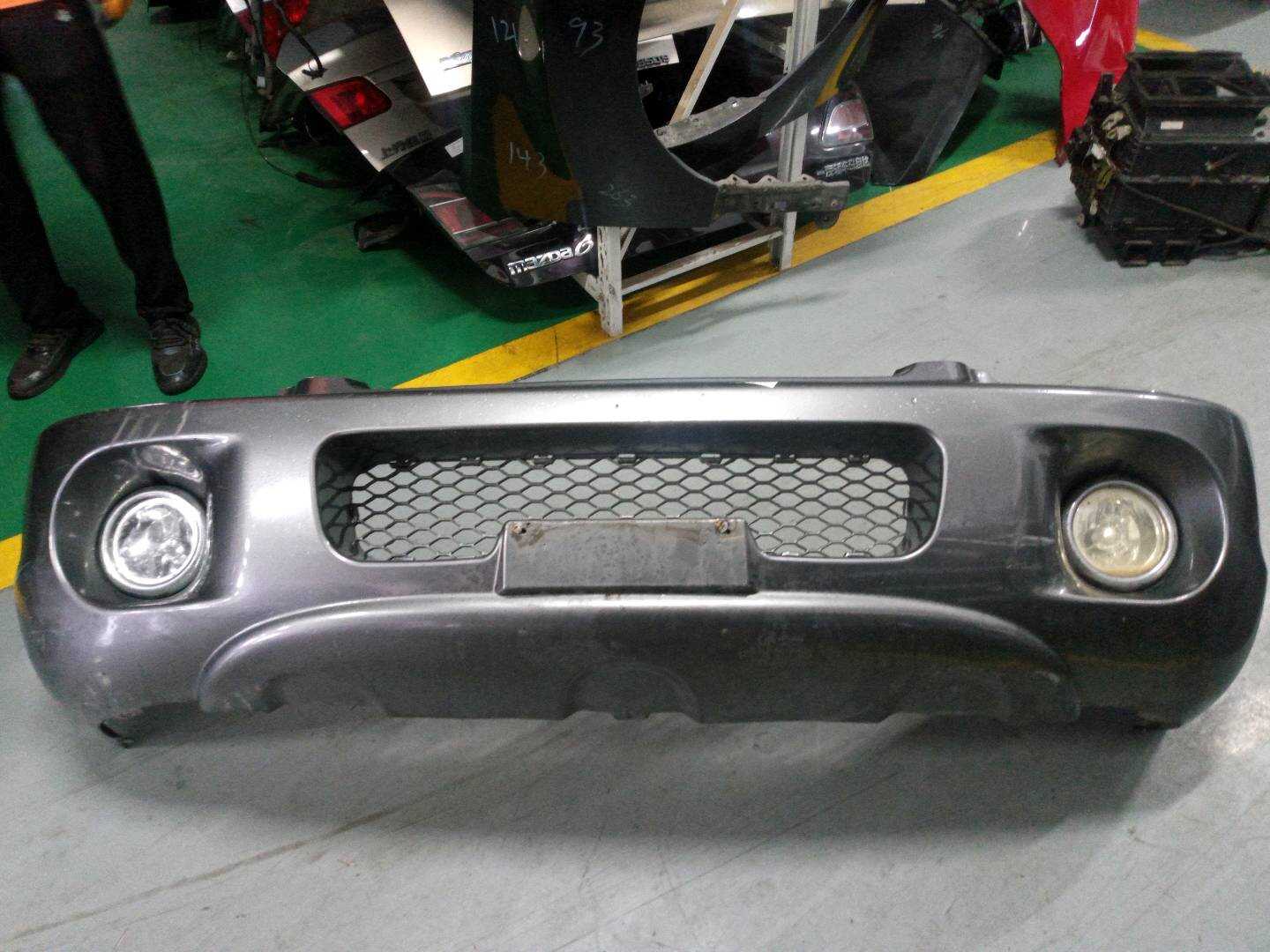 8651126011B Front Bumper Cover