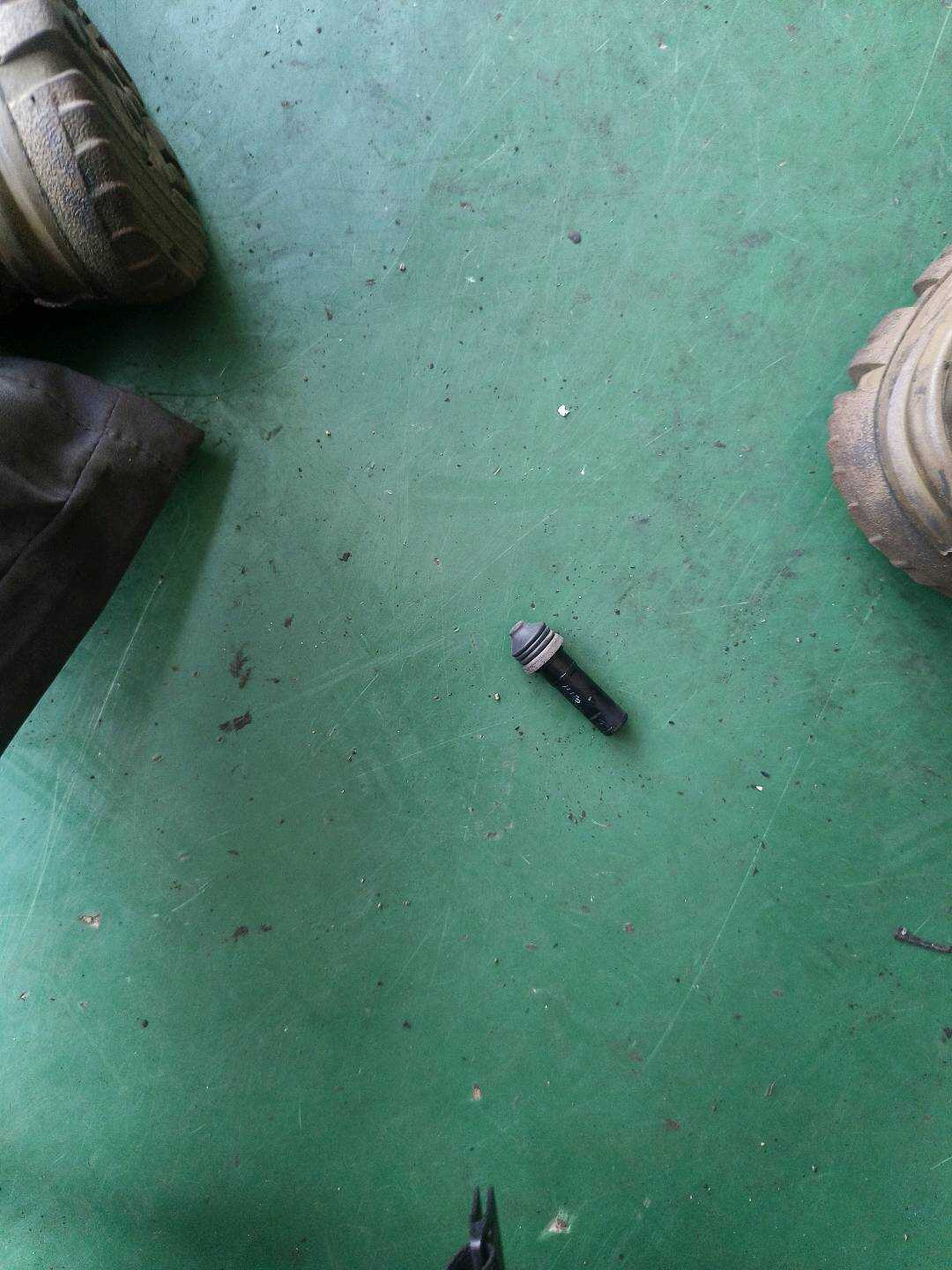 51177257780 燃油箱门开启执行器