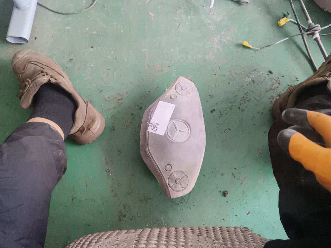 A22186023027G44 驾驶员安全气囊