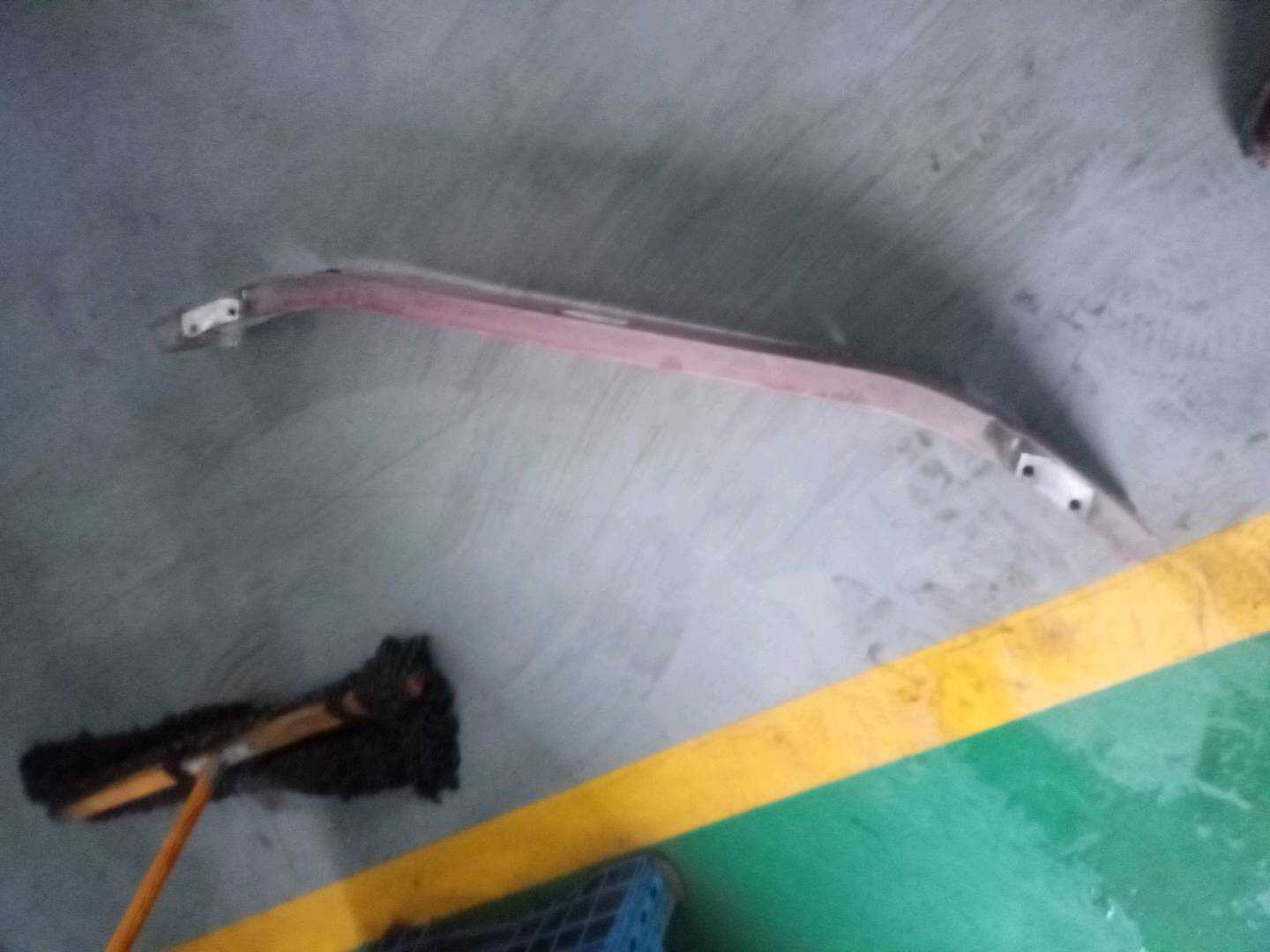 22869462 前保险杠骨架