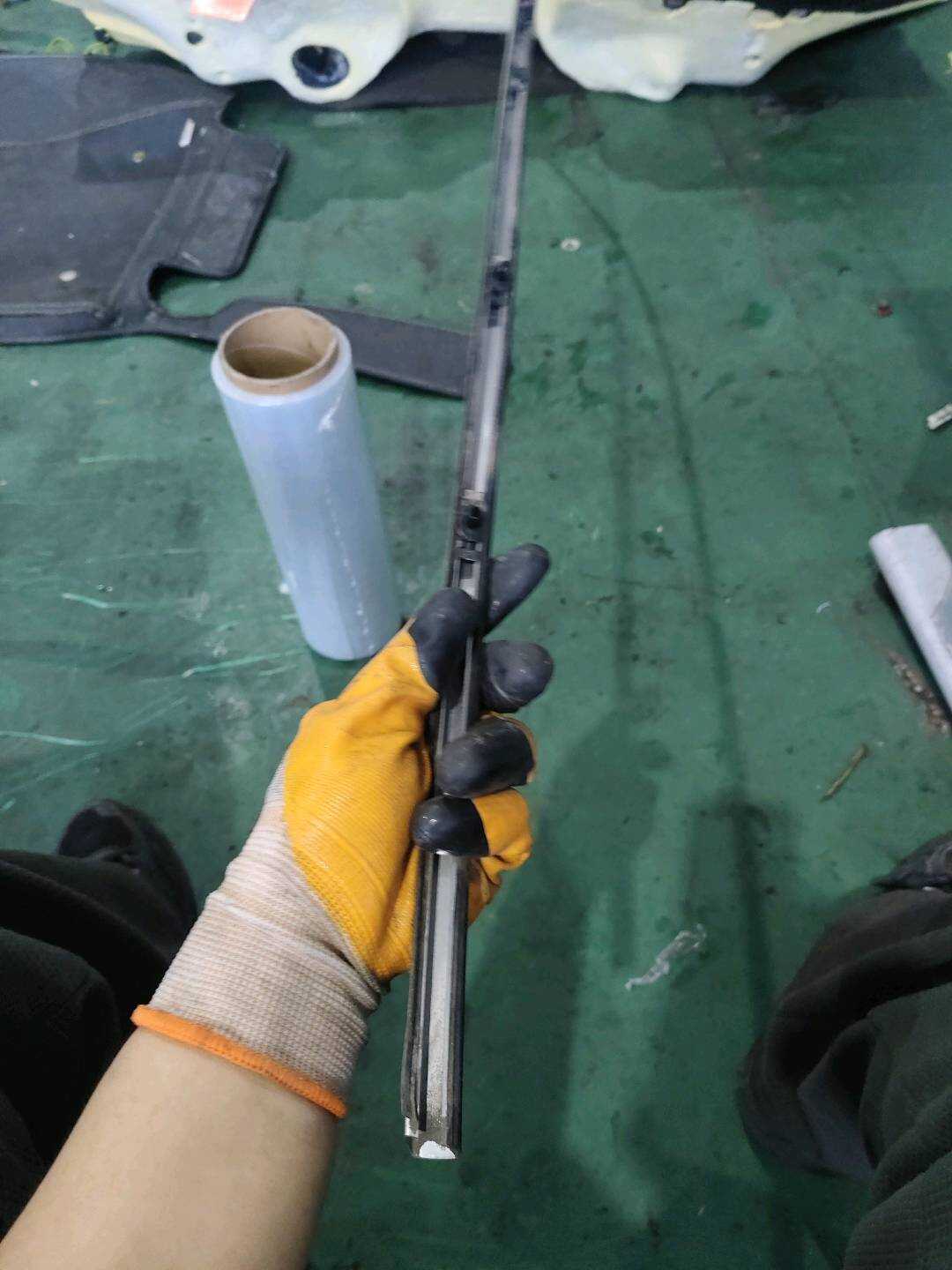 B012482 Left Drip Rail Molding
