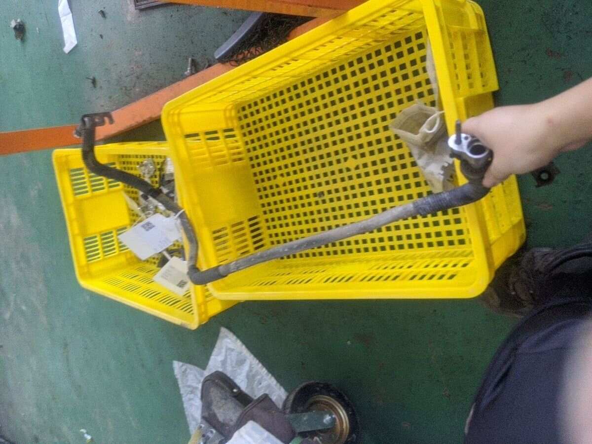 8870748110 空调管低压管（从蒸发器到空调泵）
