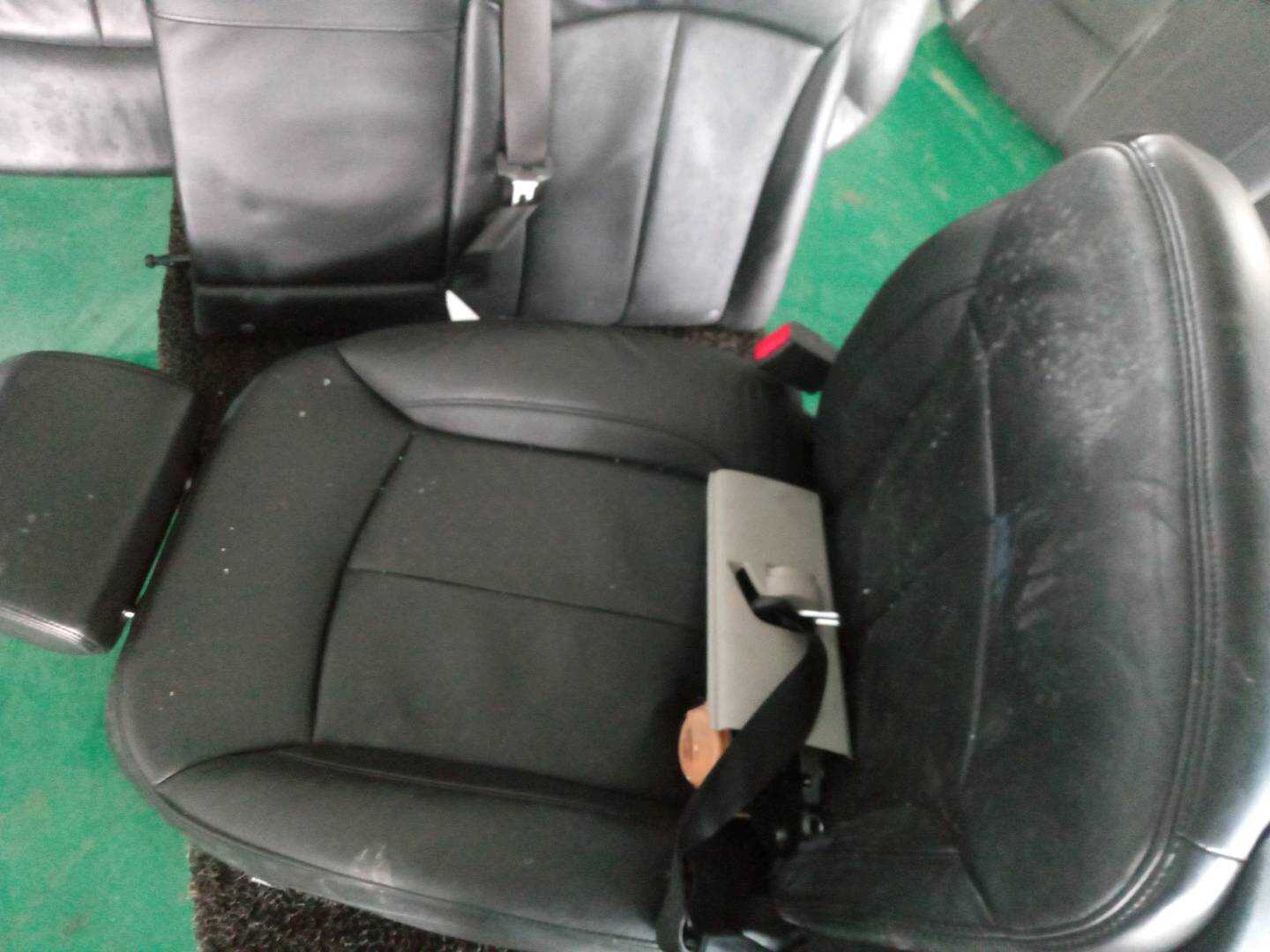 9014245 Passenger Seat Assembly