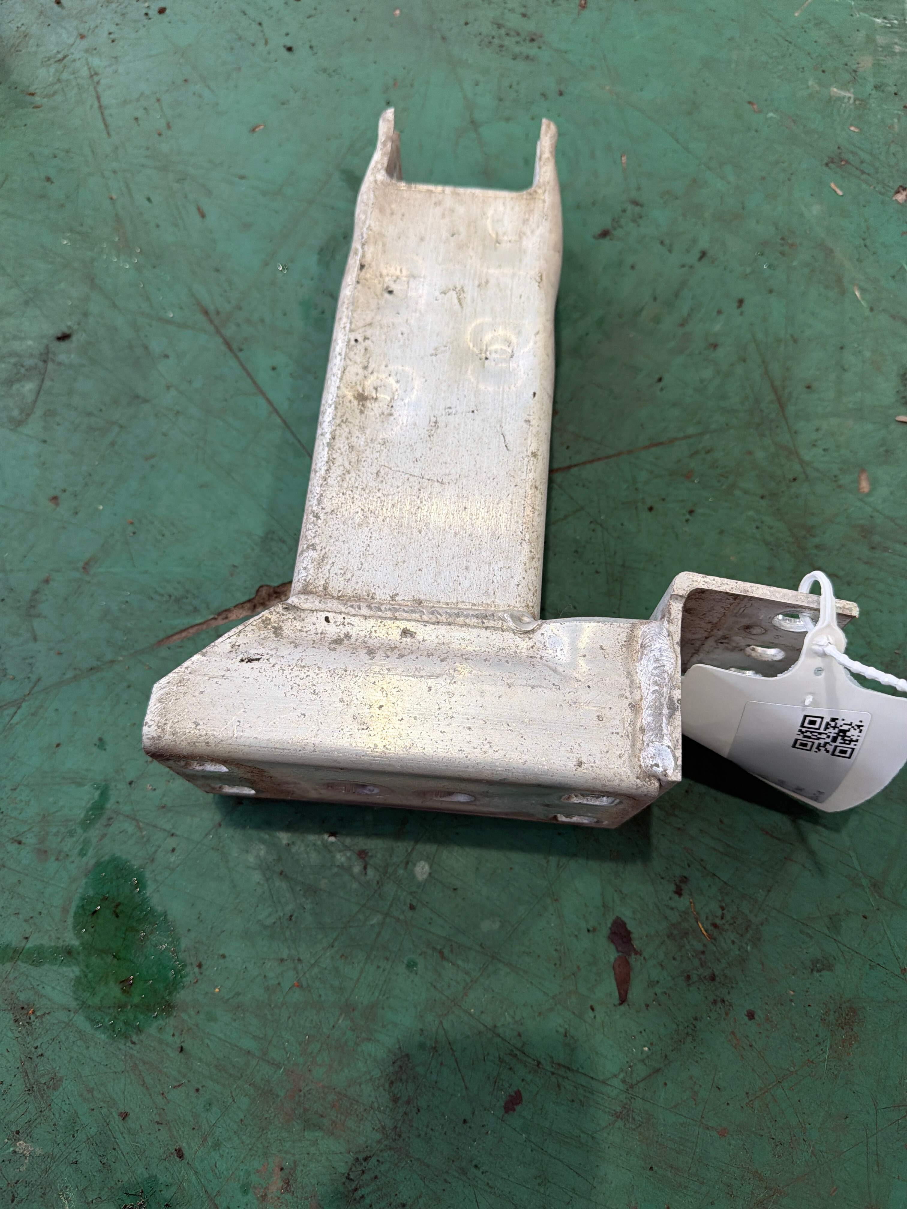 51113448461 Front Bumper Frame Bracket, Right