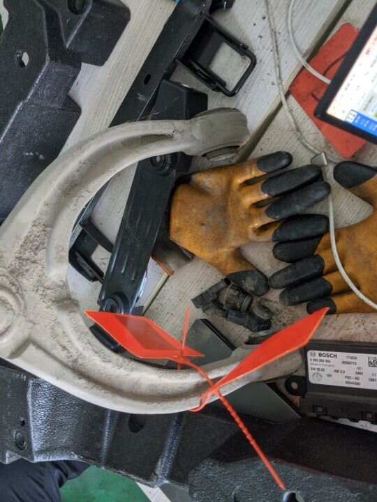 50539880 Upper Control Arm, Right