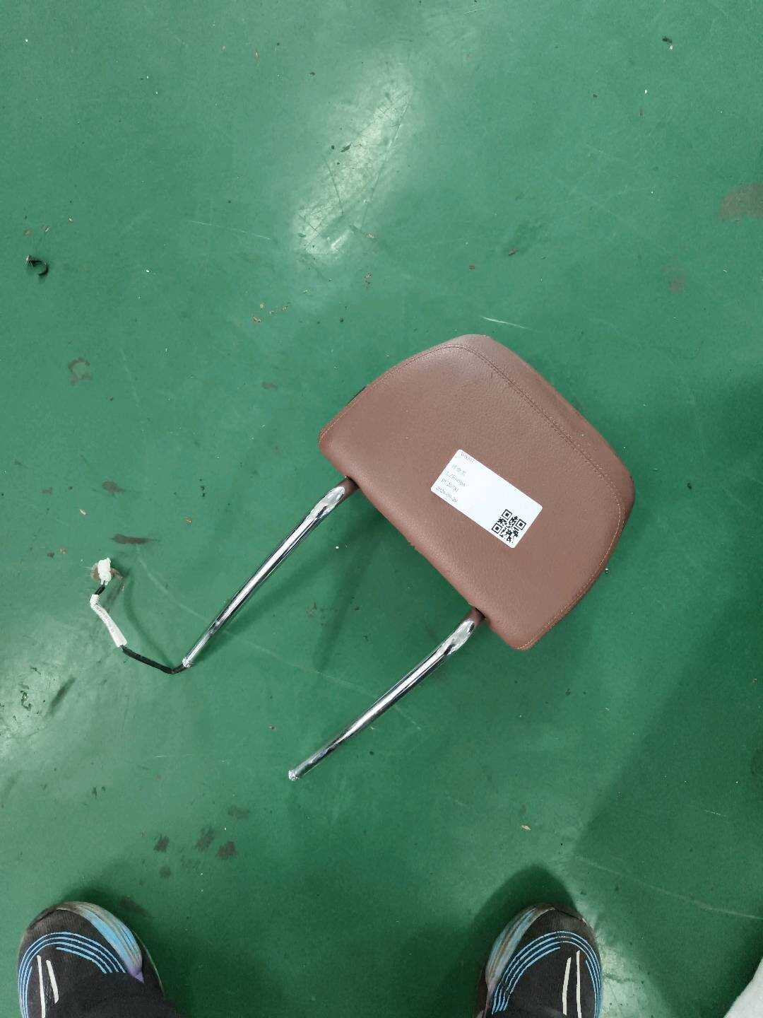 52107280684 Passenger Seat Headrest