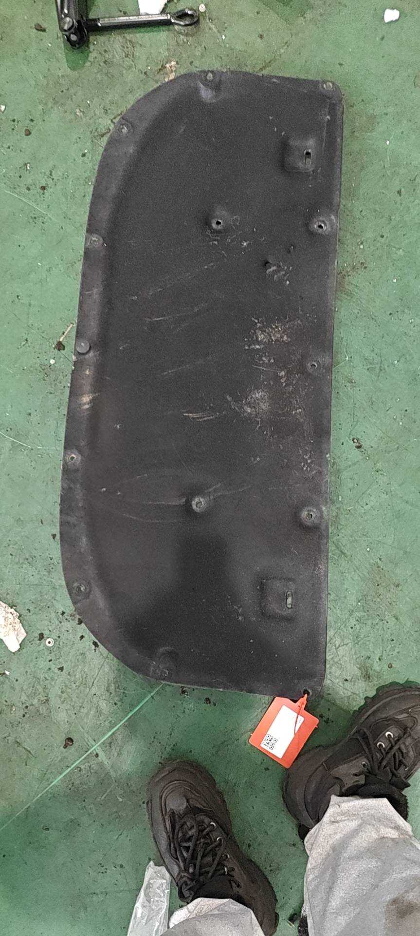 MEH8402011 前舱盖隔热层