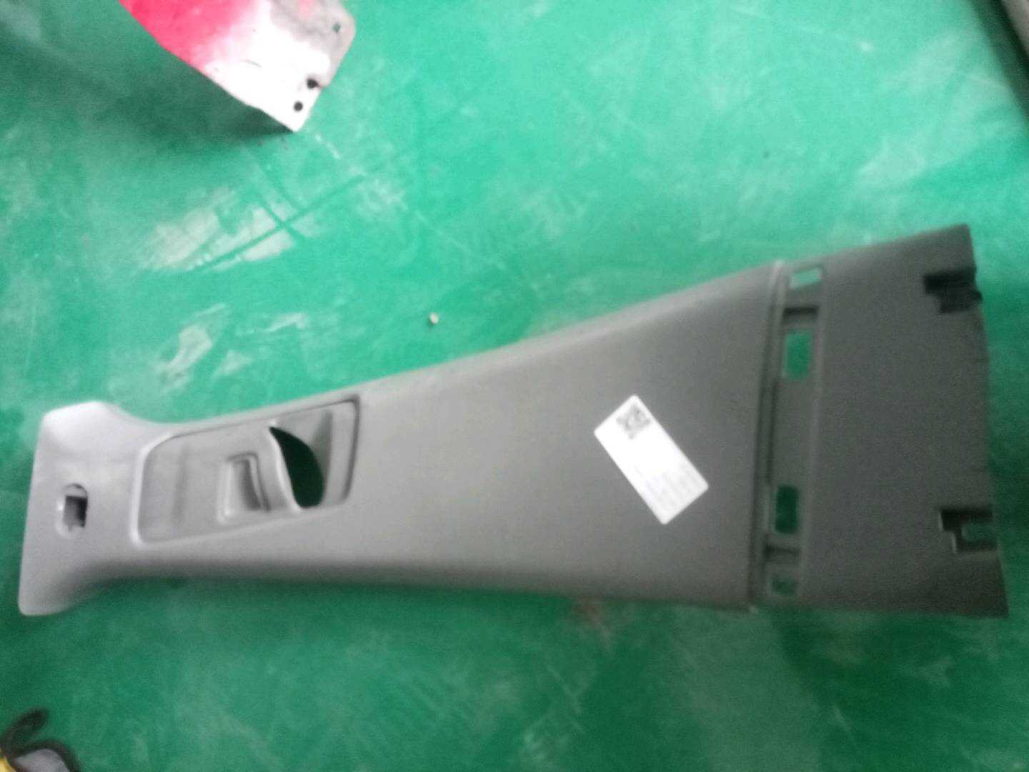 DY22832738 B柱内板（左上）
