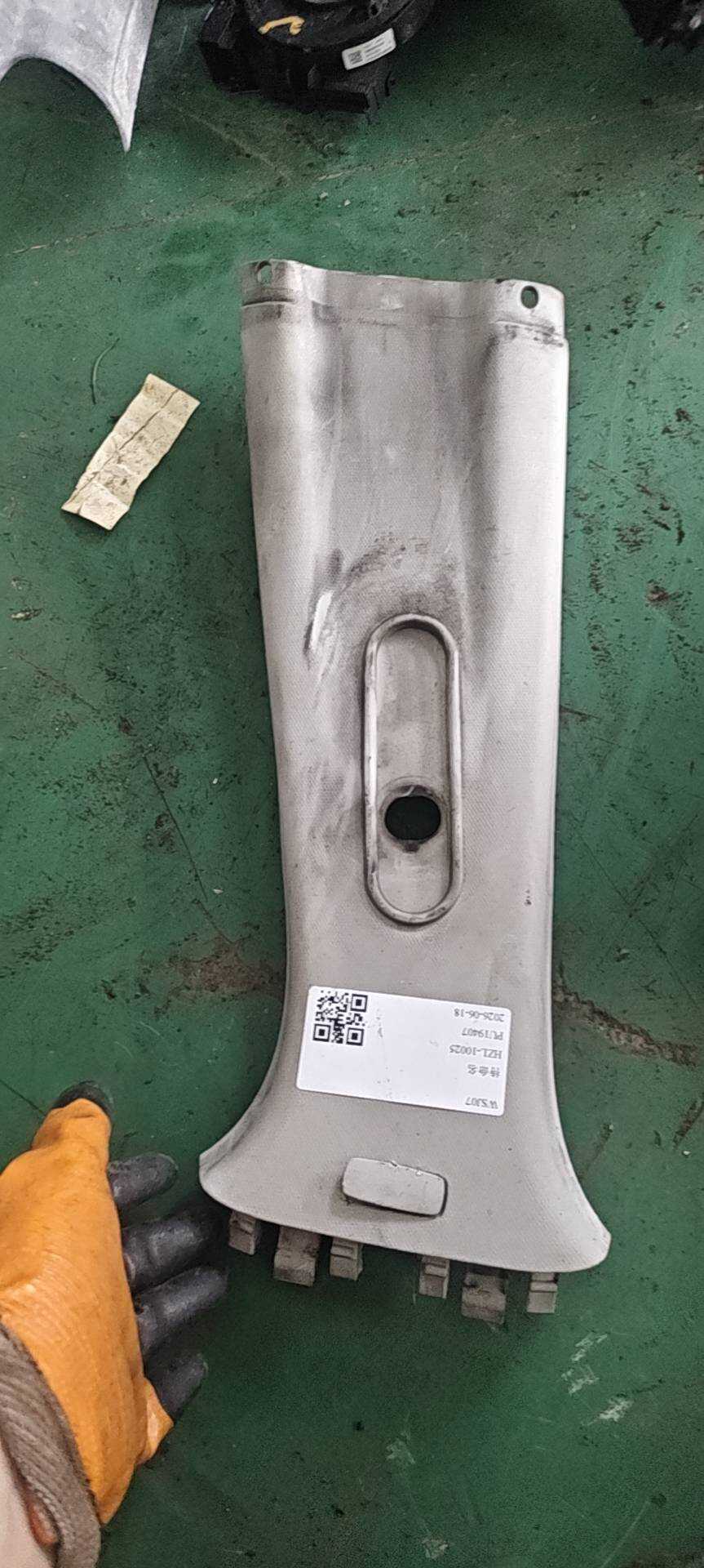18D867243D B柱内衬(左上)