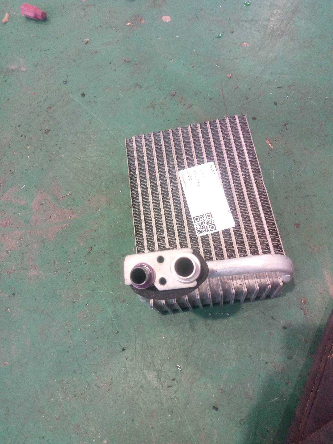 A0018305858 蒸发器芯（后）