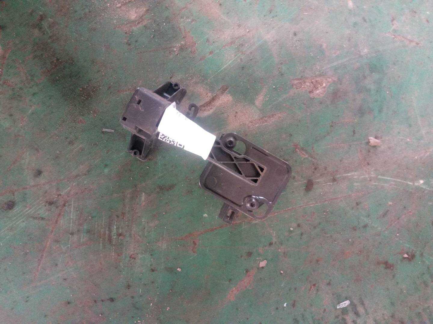 A2218200072 燃油箱门开启执行器