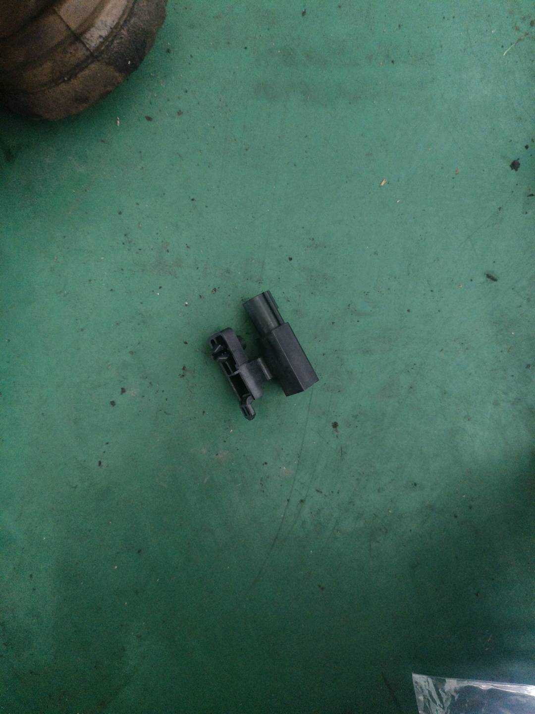T2H4073 Airbag Driver Seat Position Sensor