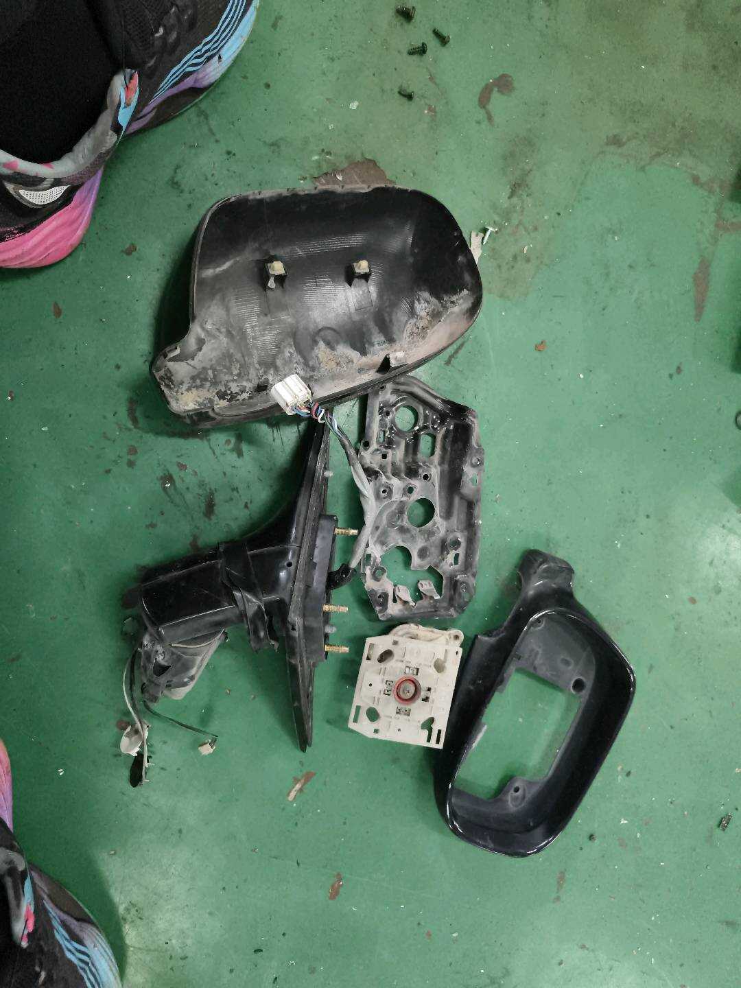 8791033530C0 倒车镜总成（右）