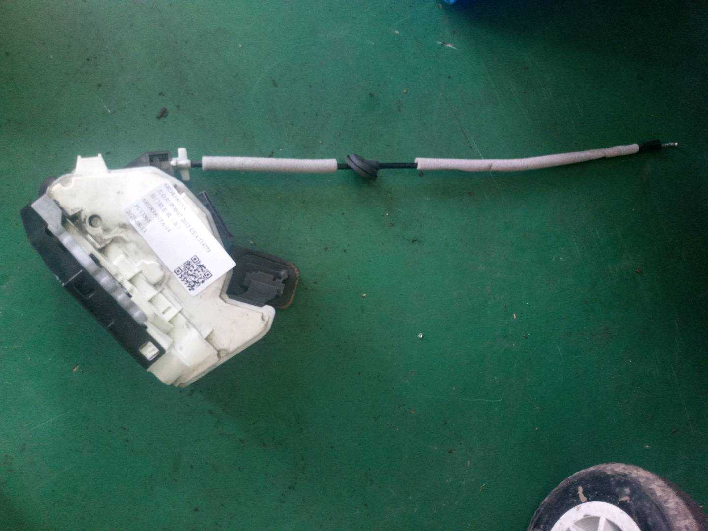 6RD839015A 后门锁总成（左）