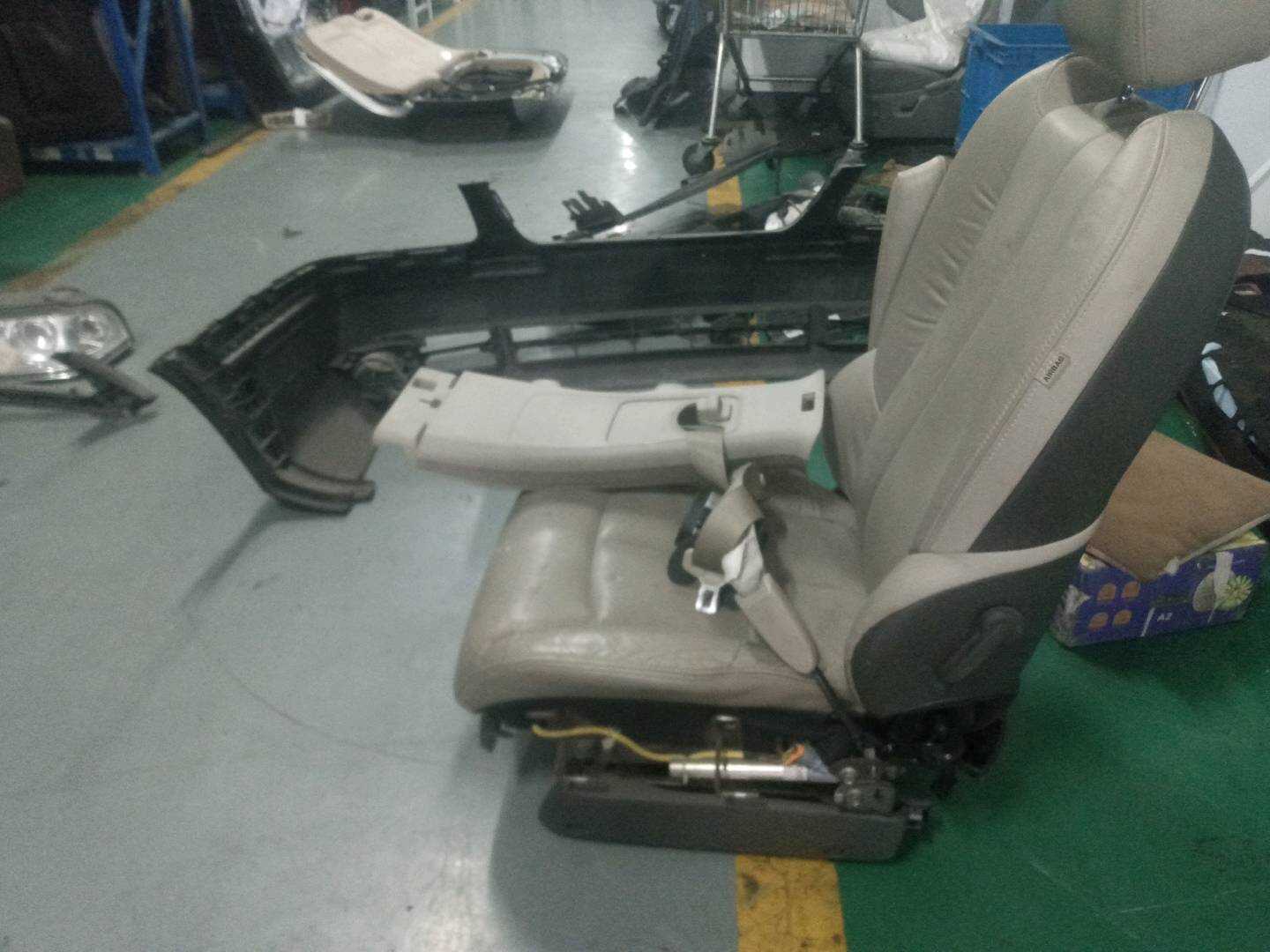 90873086 驾驶员座椅总成