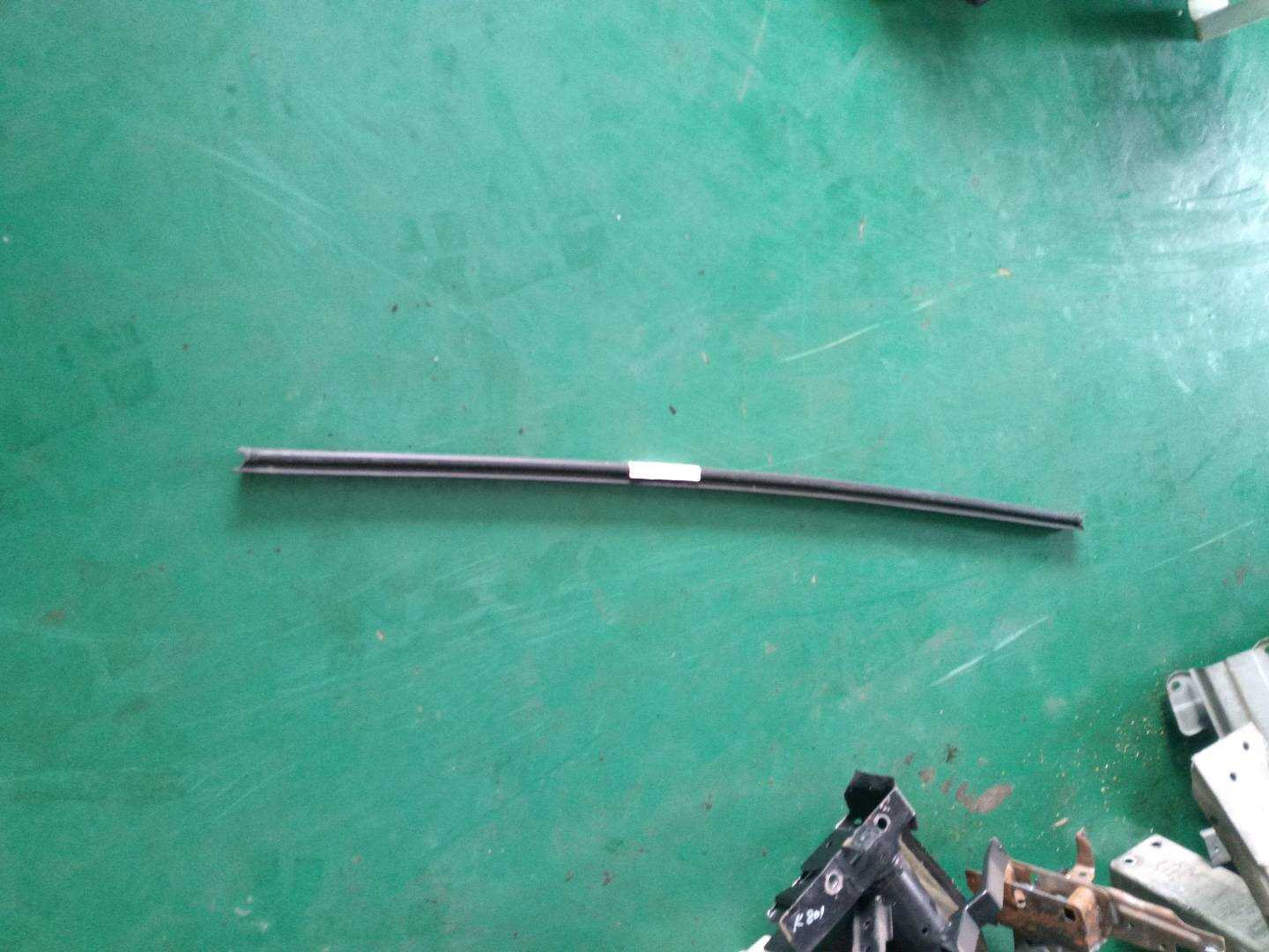 8X3837480C 前门玻璃压条(右内)