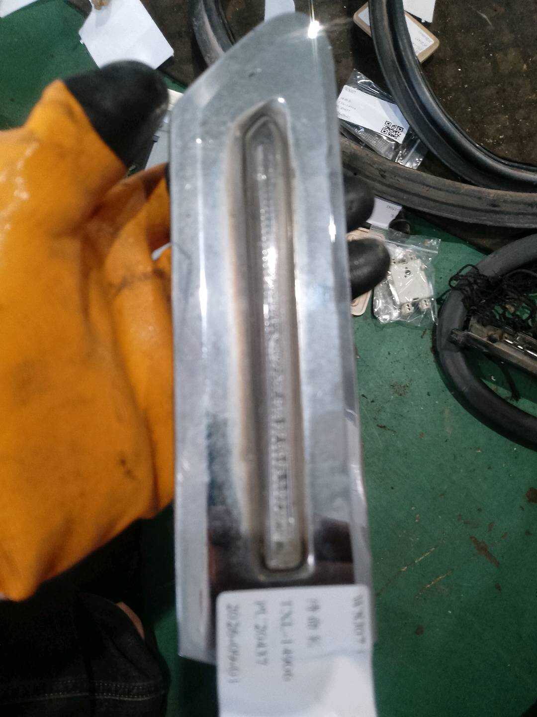 63137203372 前叶子板灯（右）