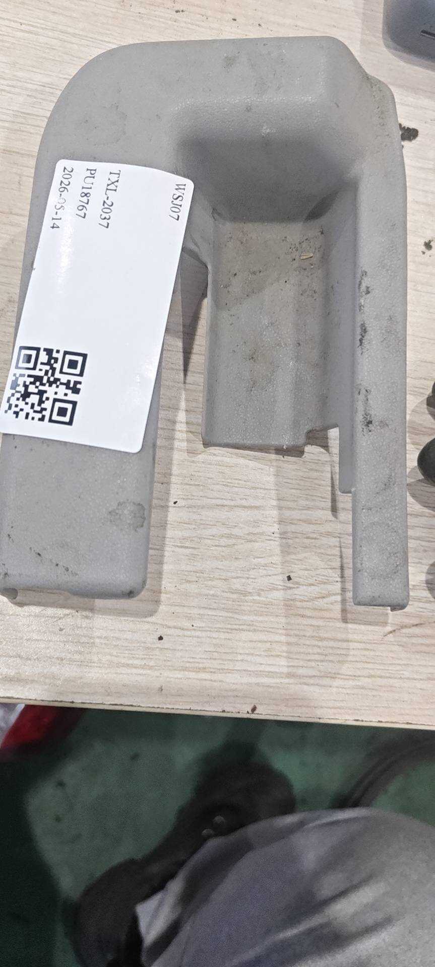 799680R030B0 后排5号座椅撑脚侧盖