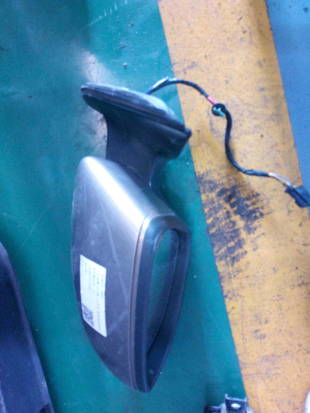 L3C8857537GRU 倒车镜总成（左）