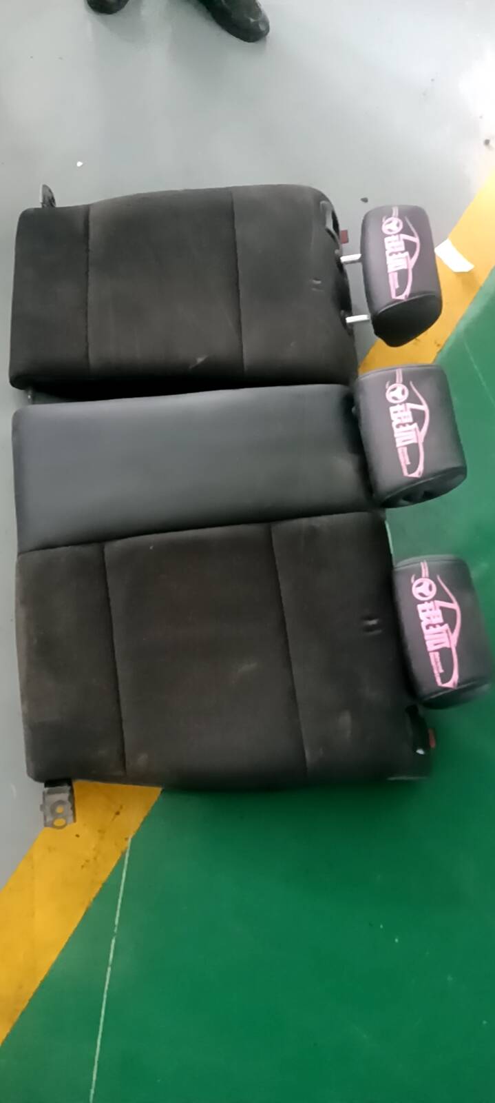 52206968818 后排座椅靠背软垫