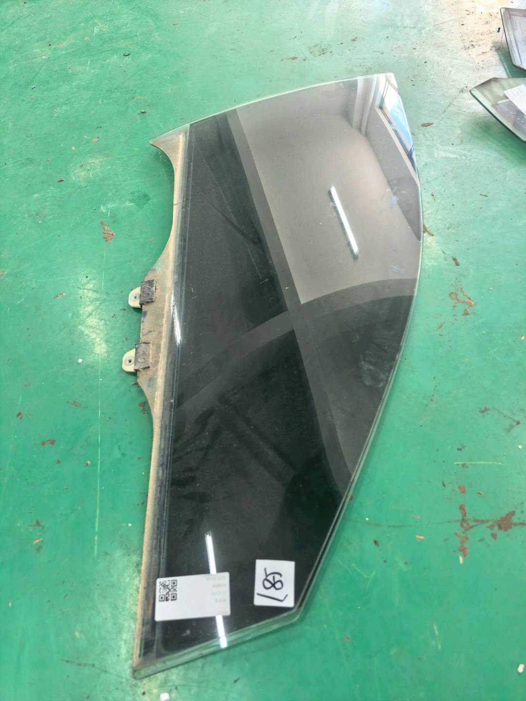 73300TP5H00 前门玻璃(右)