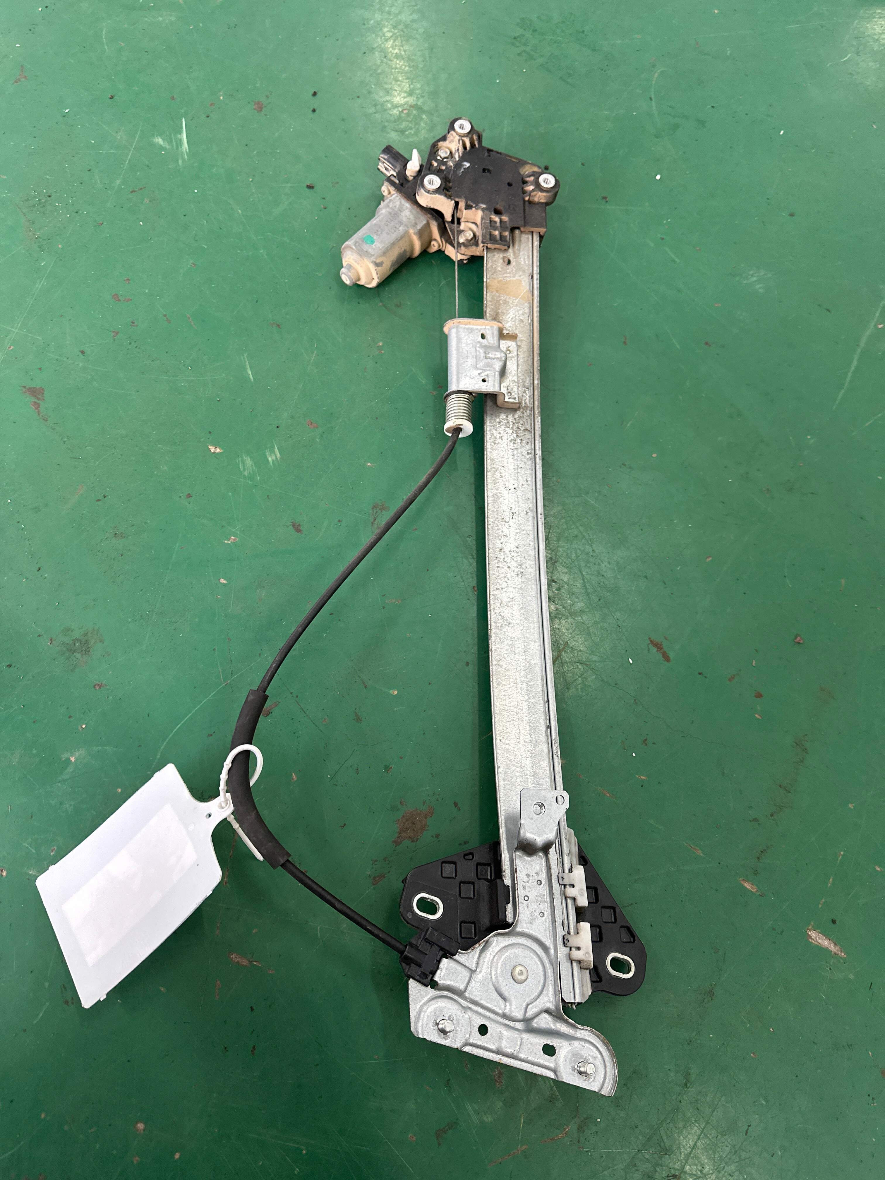 72250TL0003 前门玻璃升降器总成（左）