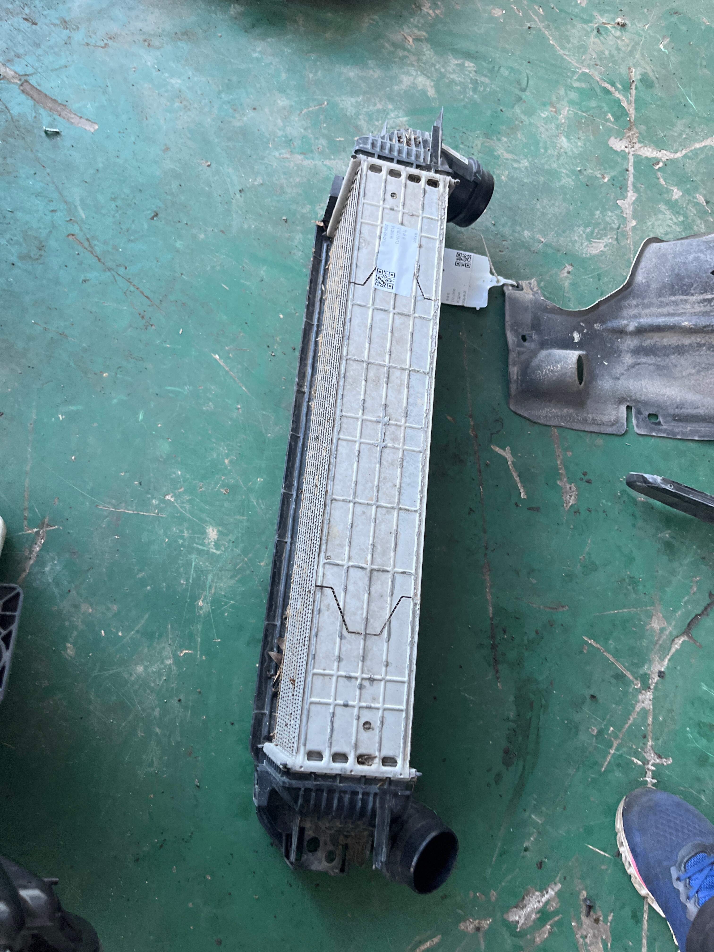 17519846916 Intercooler
