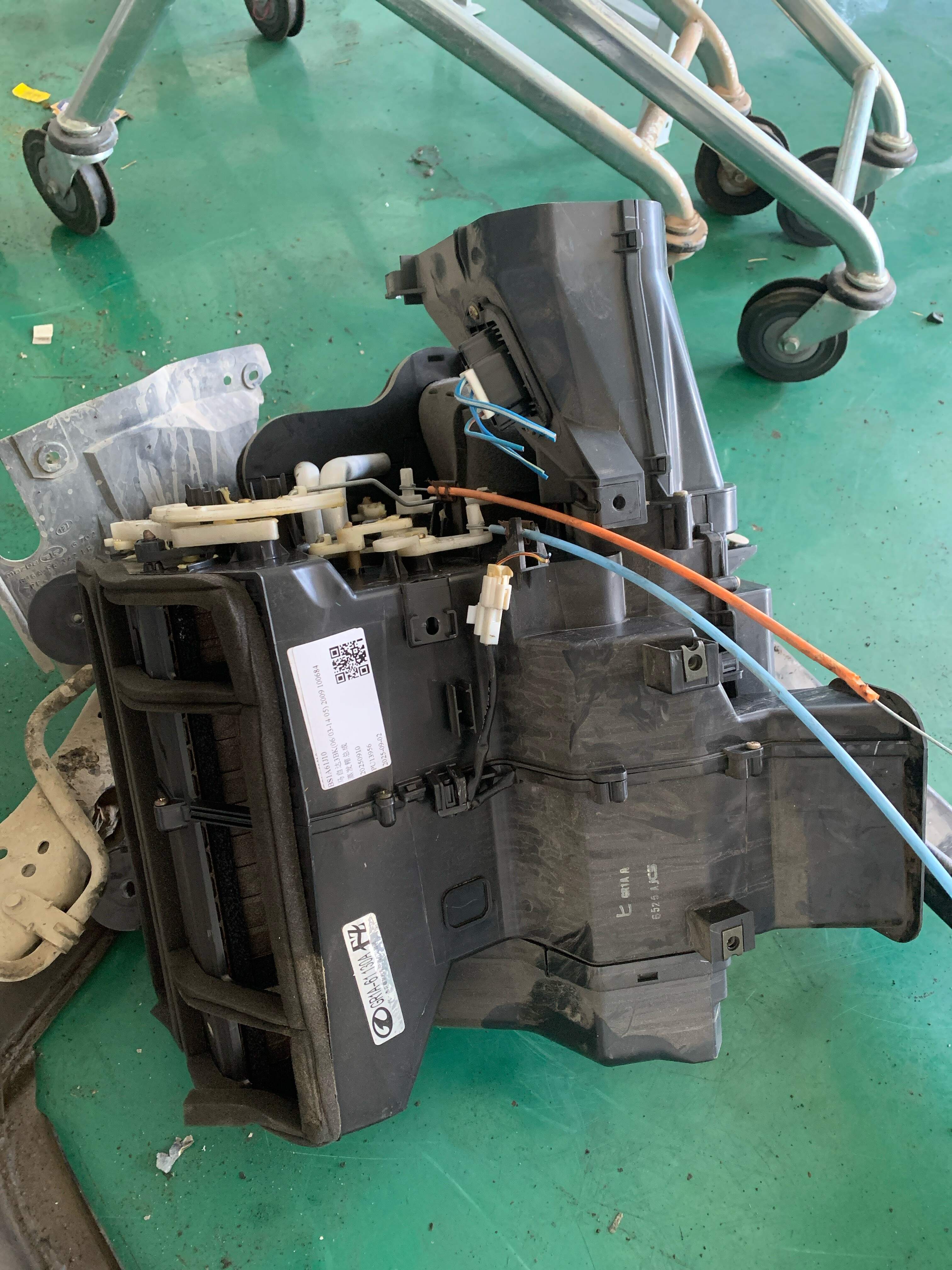 BS1C61130A 蒸发箱总成