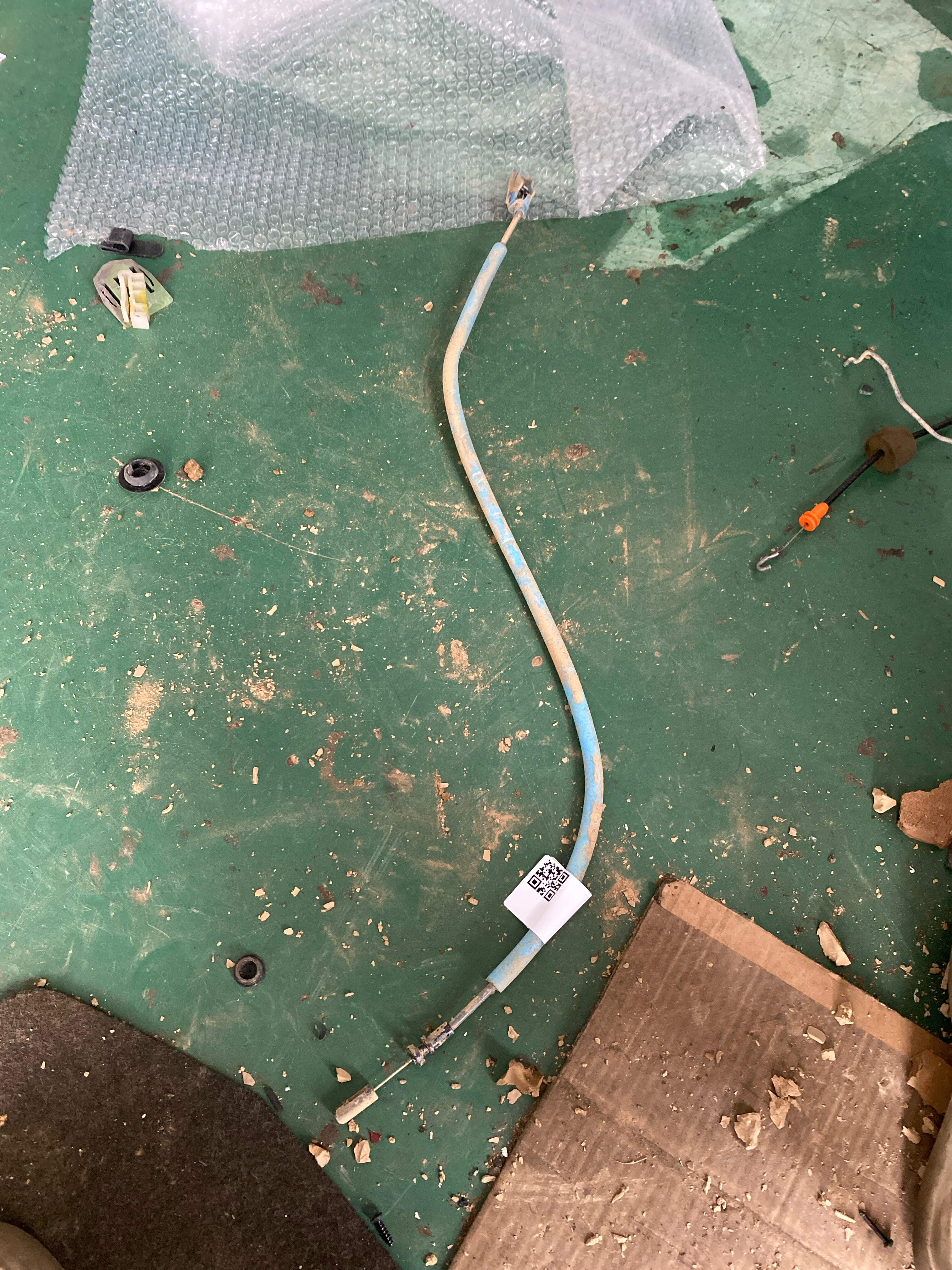 51217450102 Front Door Inner Handle Cable, Left