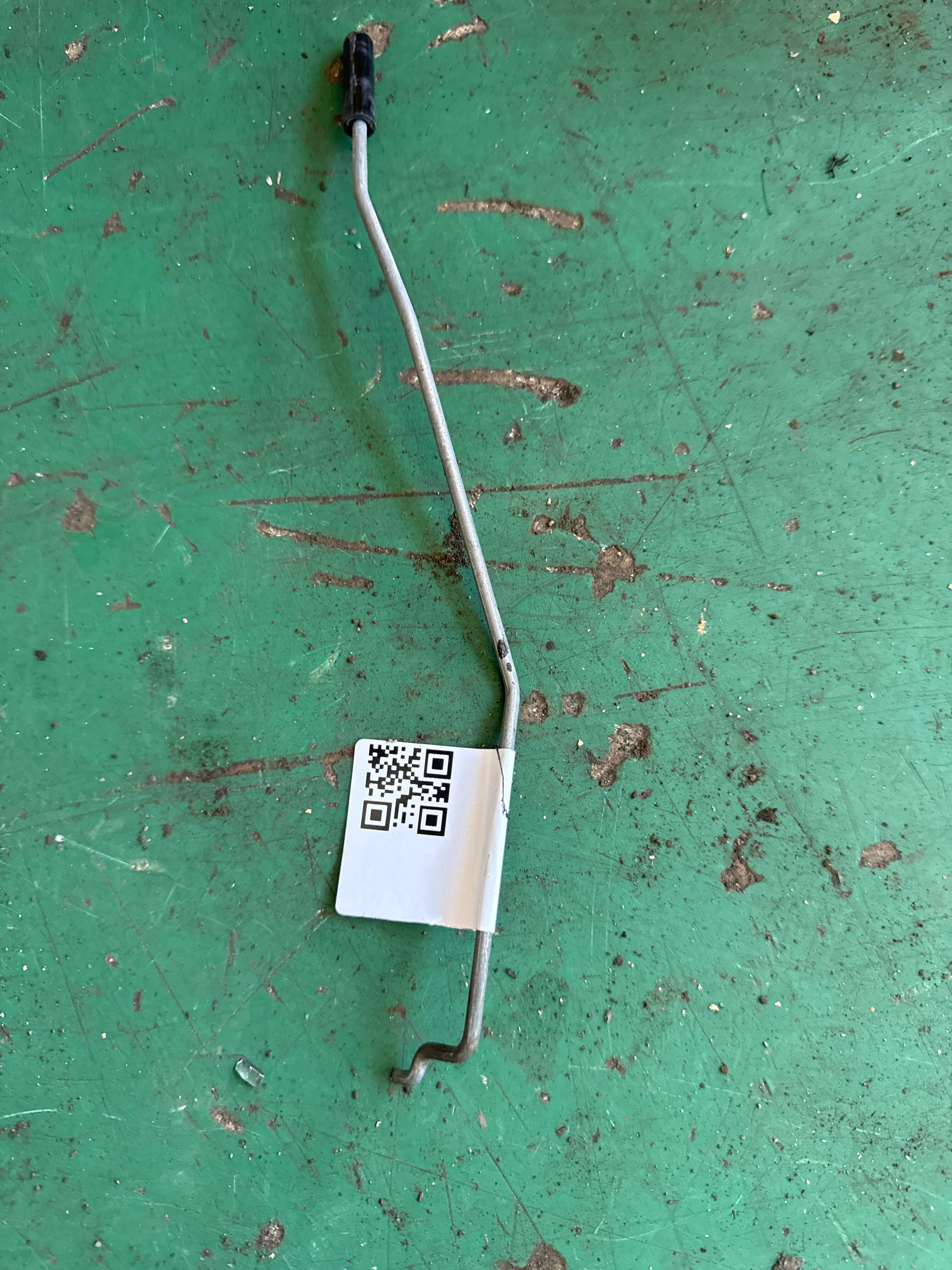 51227296416 后门锁止杆(右)