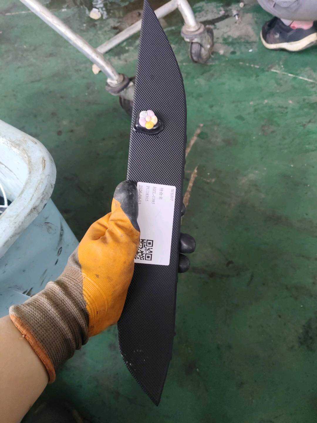 6027112300742 仪表板副驾驶侧端盖