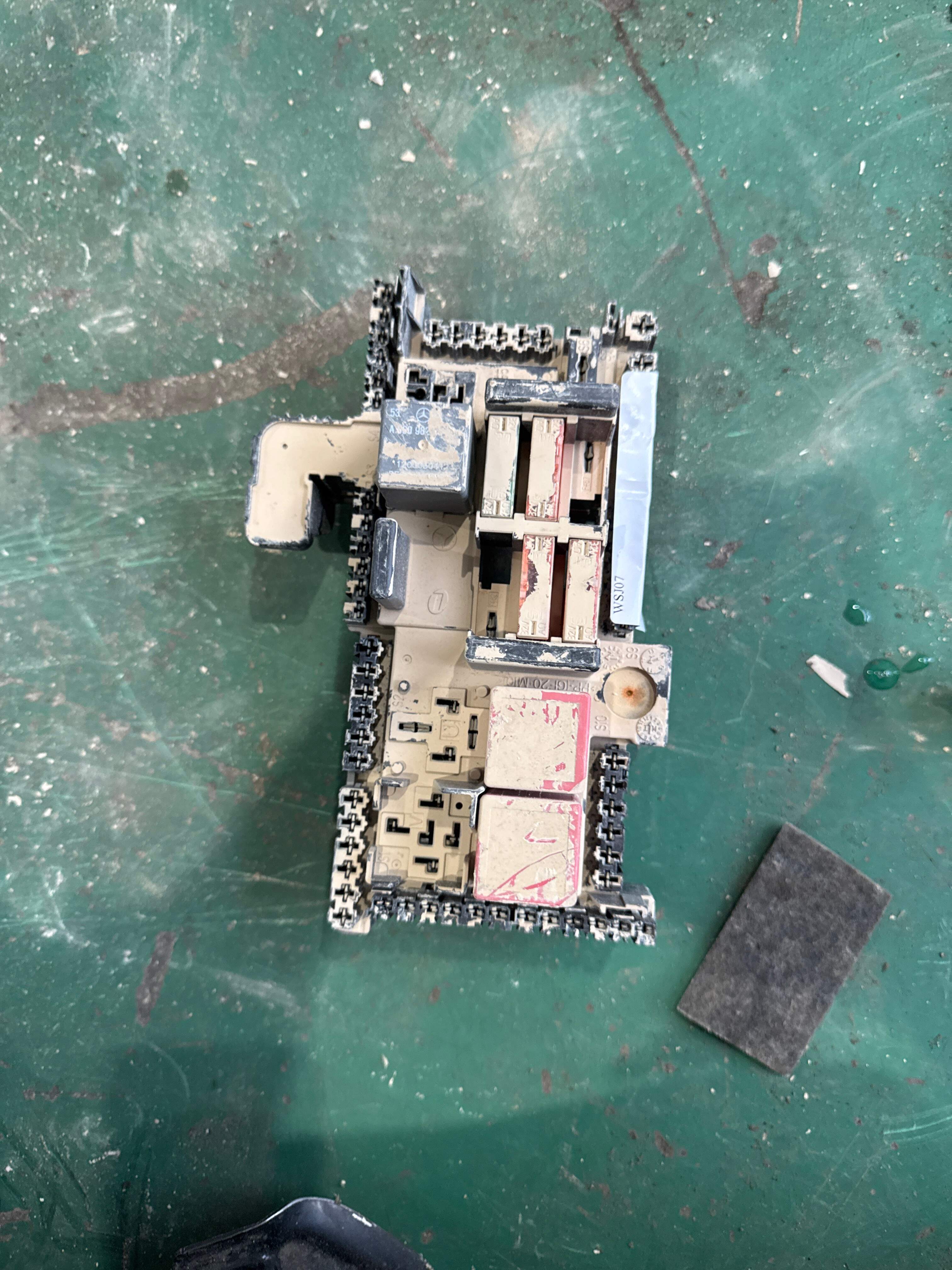 A2059068501 继电器单元