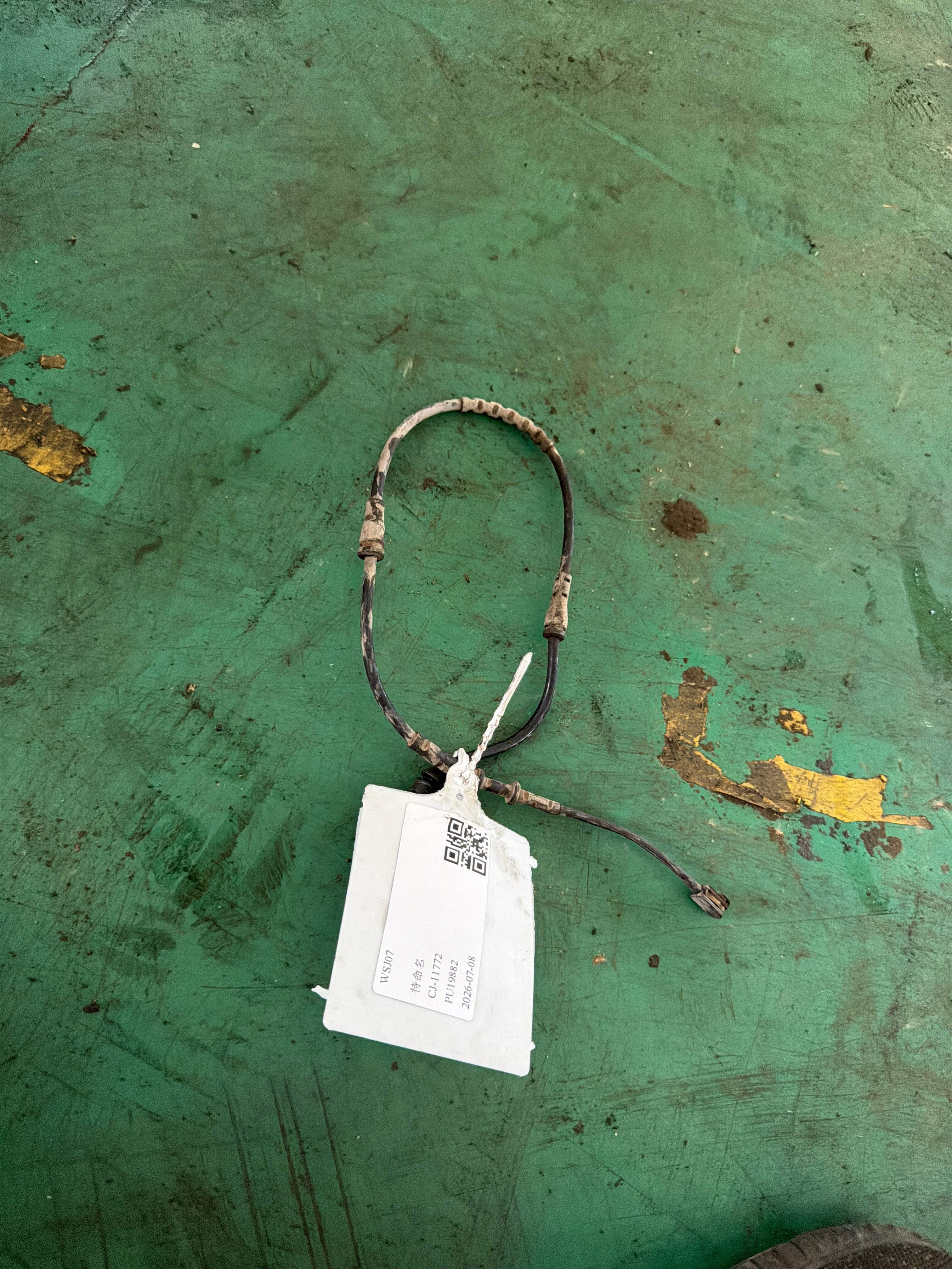 34356865612 制动摩擦片磨损传感器 后部