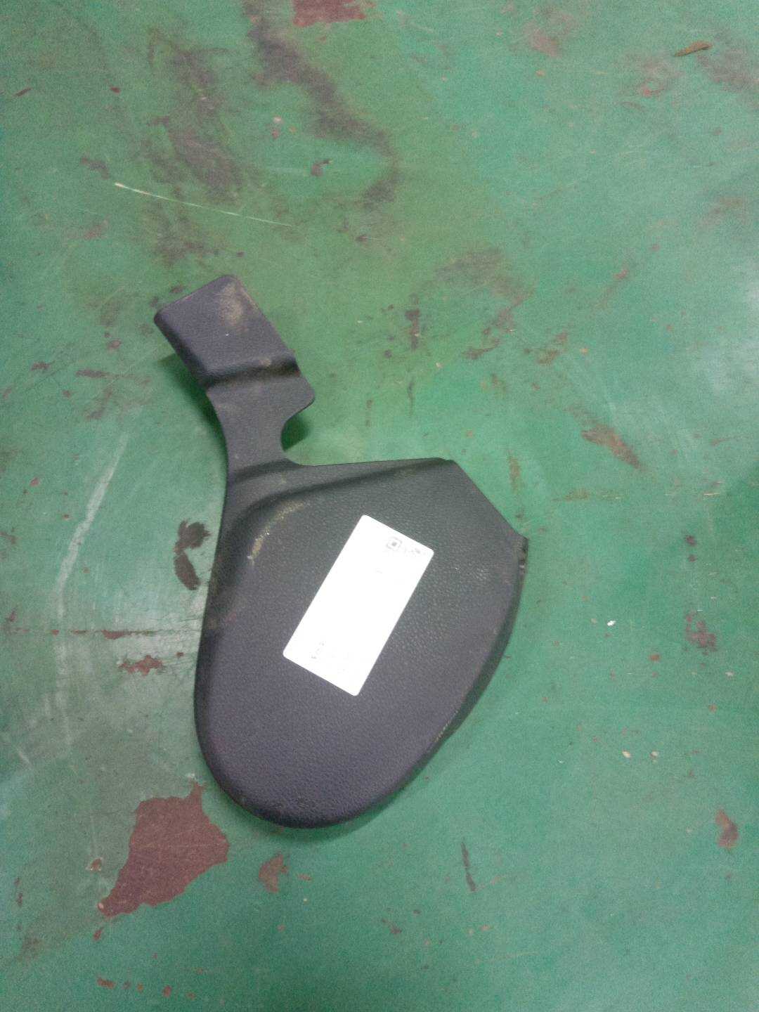 A24691049019H68 Baffle, Left