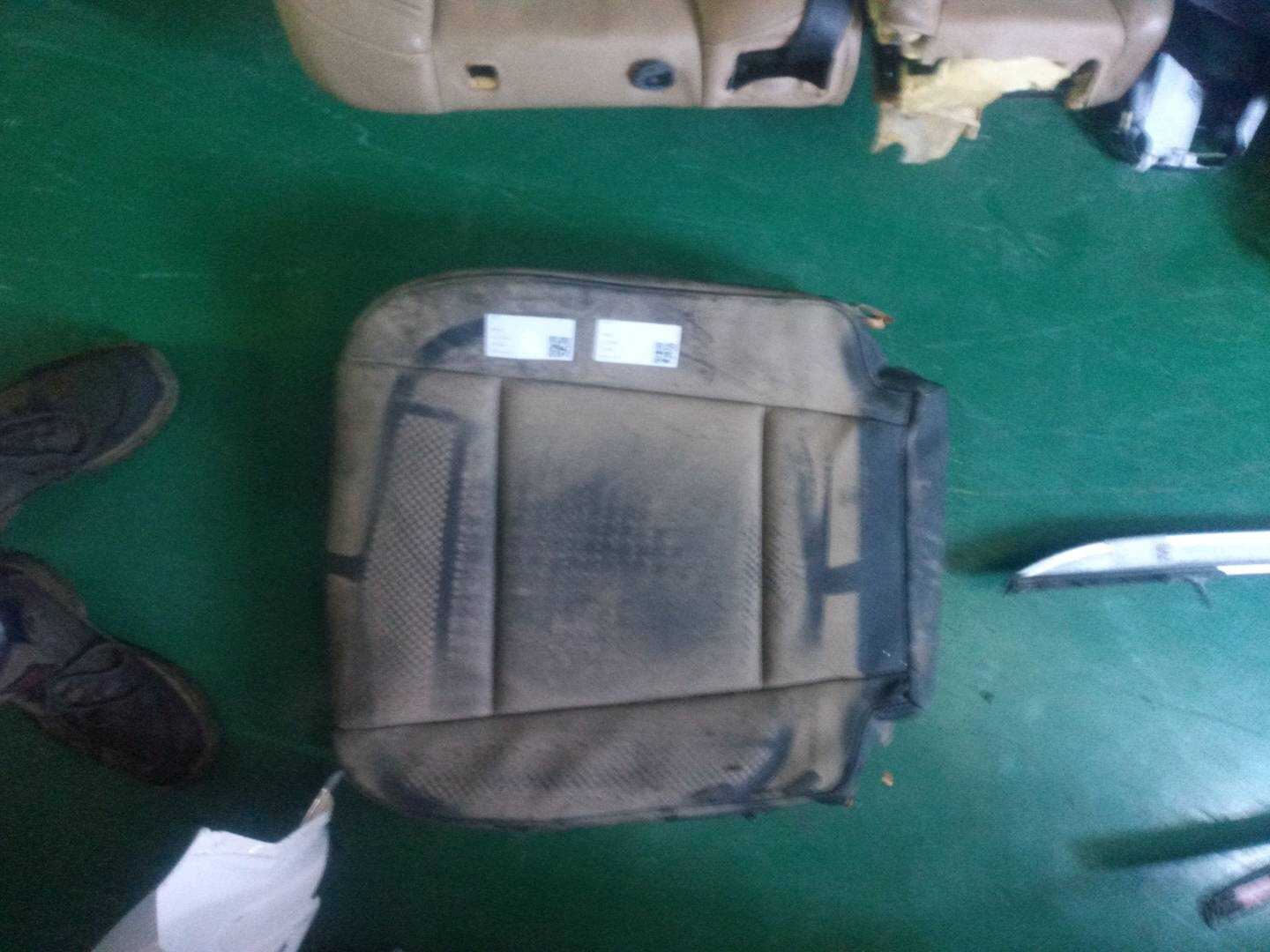 52106973393 副驾驶员座椅底座软垫套