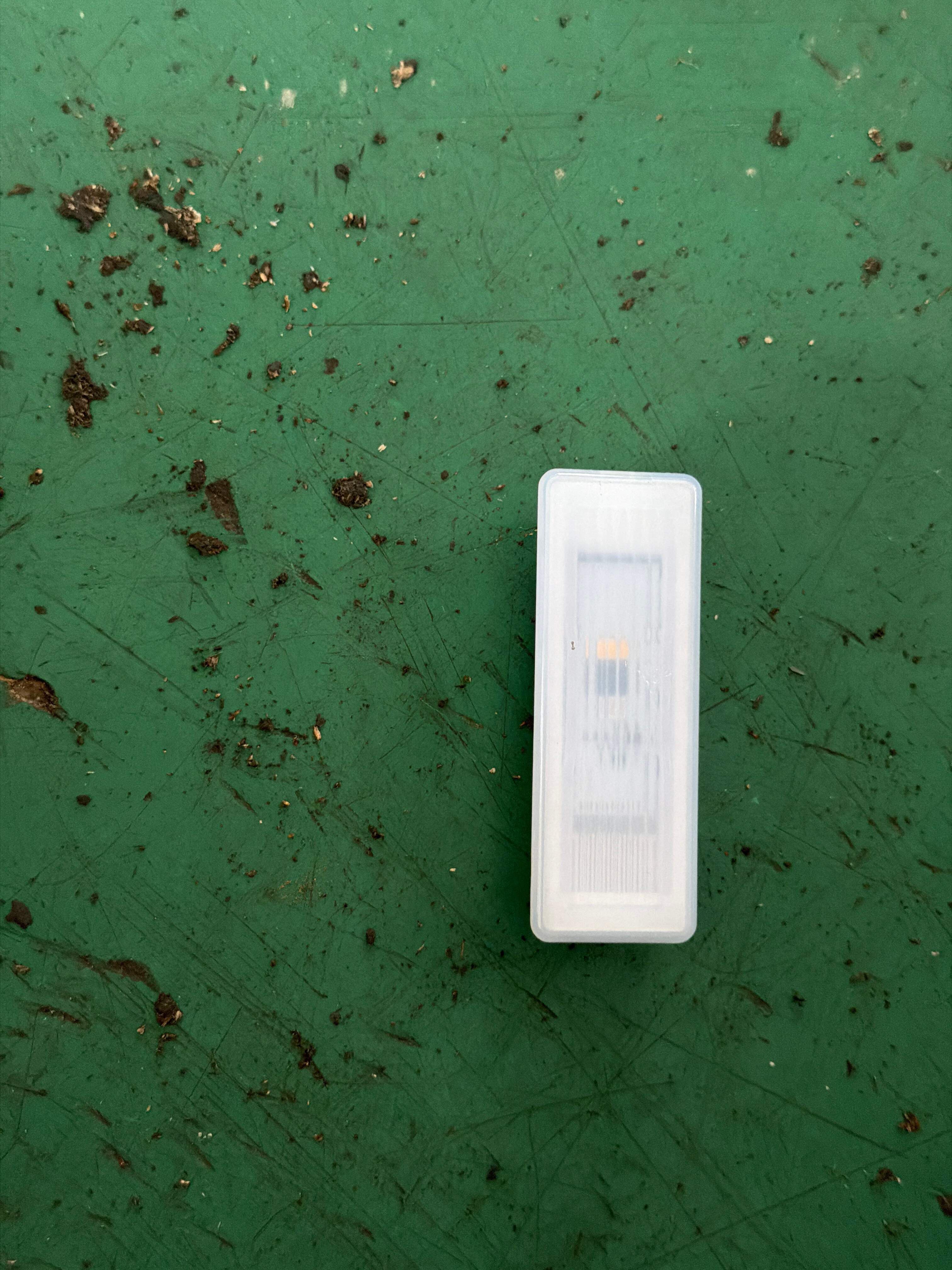 63319458174 前门门控灯(右)