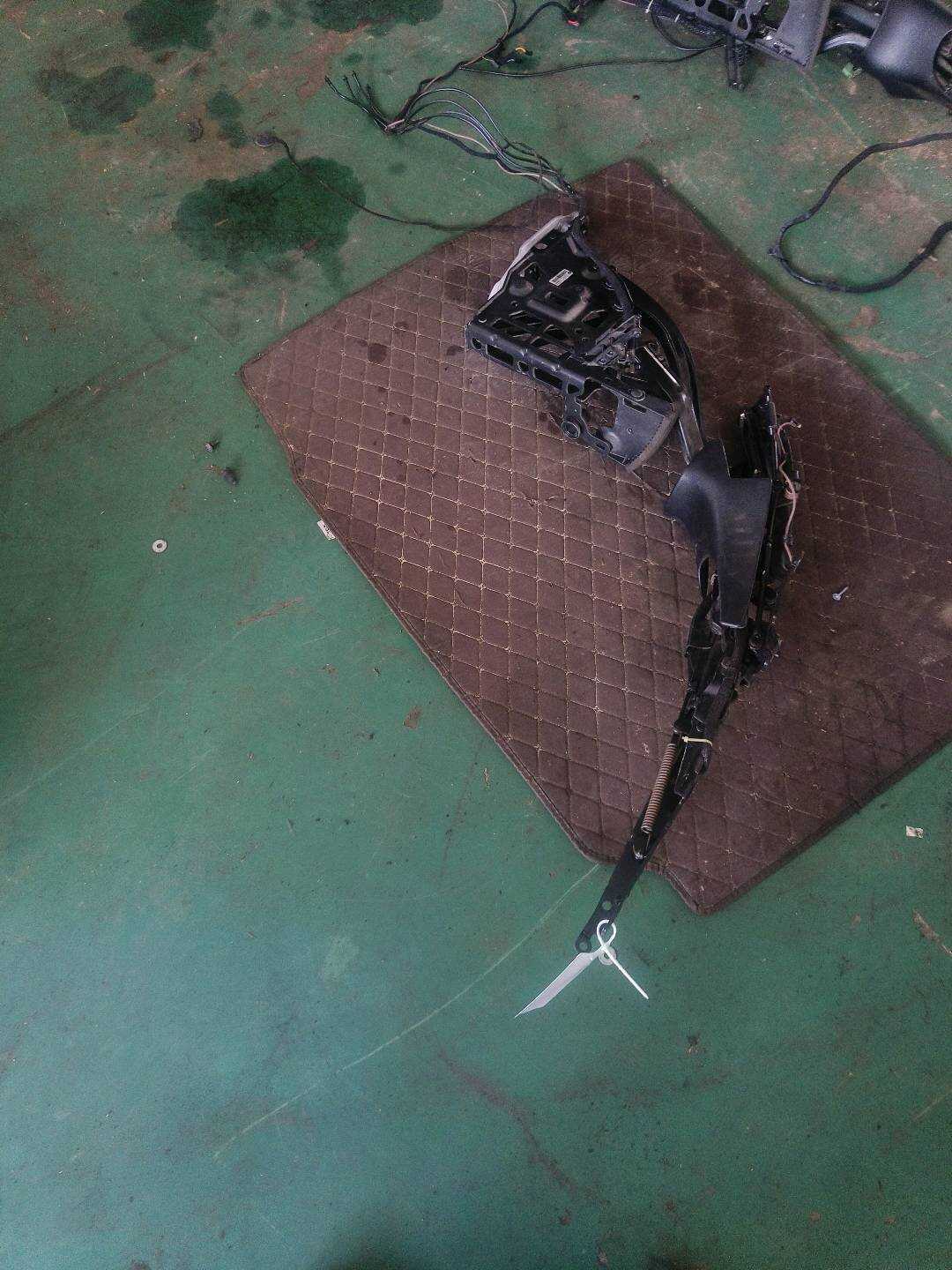 54377220537 折叠式软顶杆