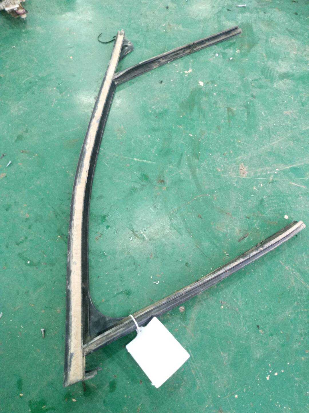 51337349636 前门玻璃绒槽（右）