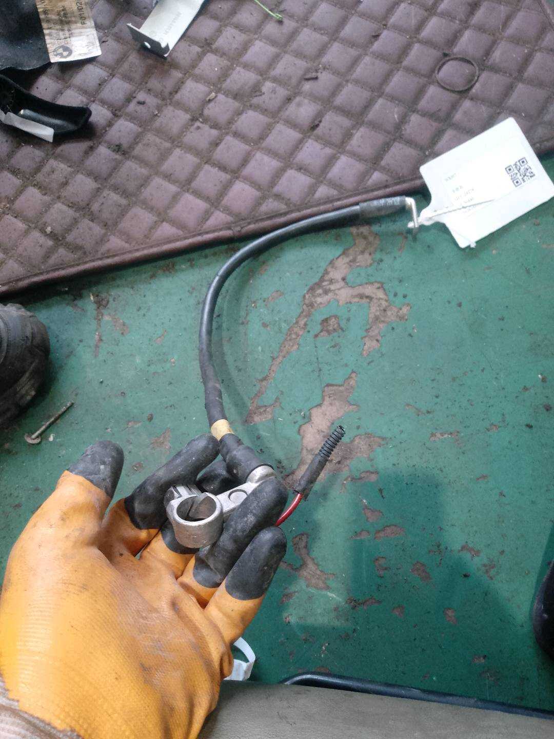 97061101300 蓄电池与电源分配器线束蓄电池电缆