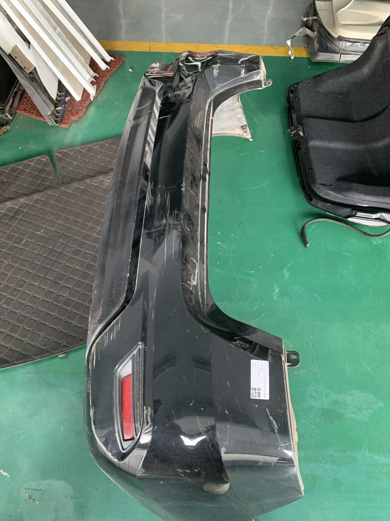 850224AF0H075 后保险杠皮
