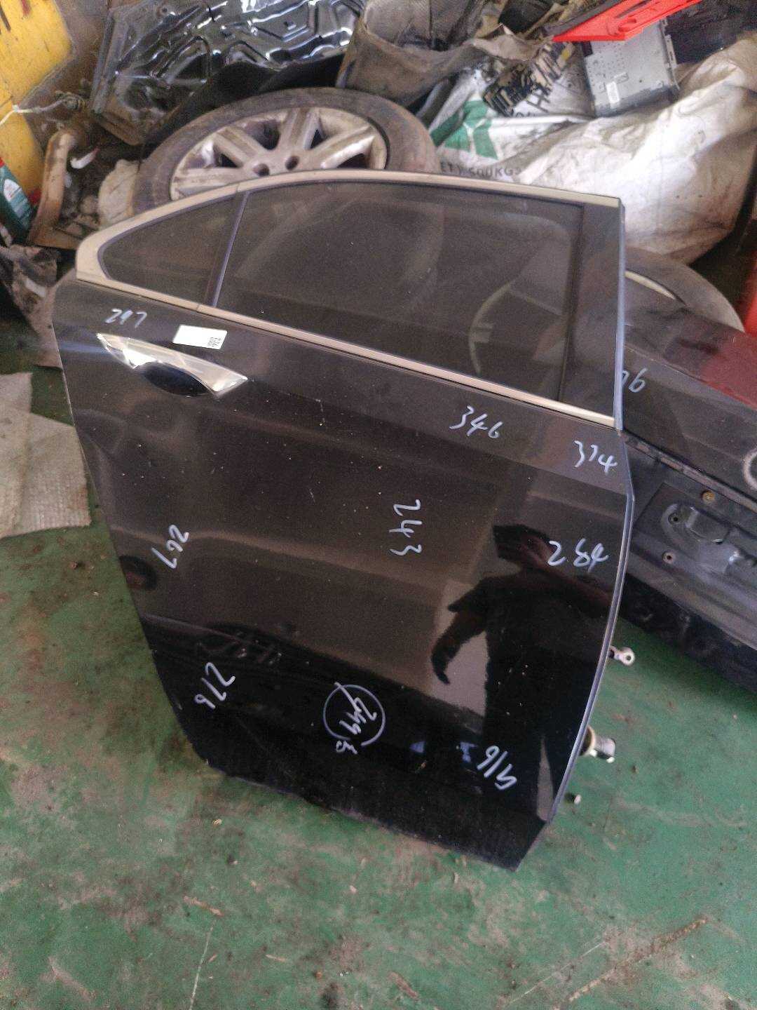 67510TP5H00ZZ 后门壳（右）
