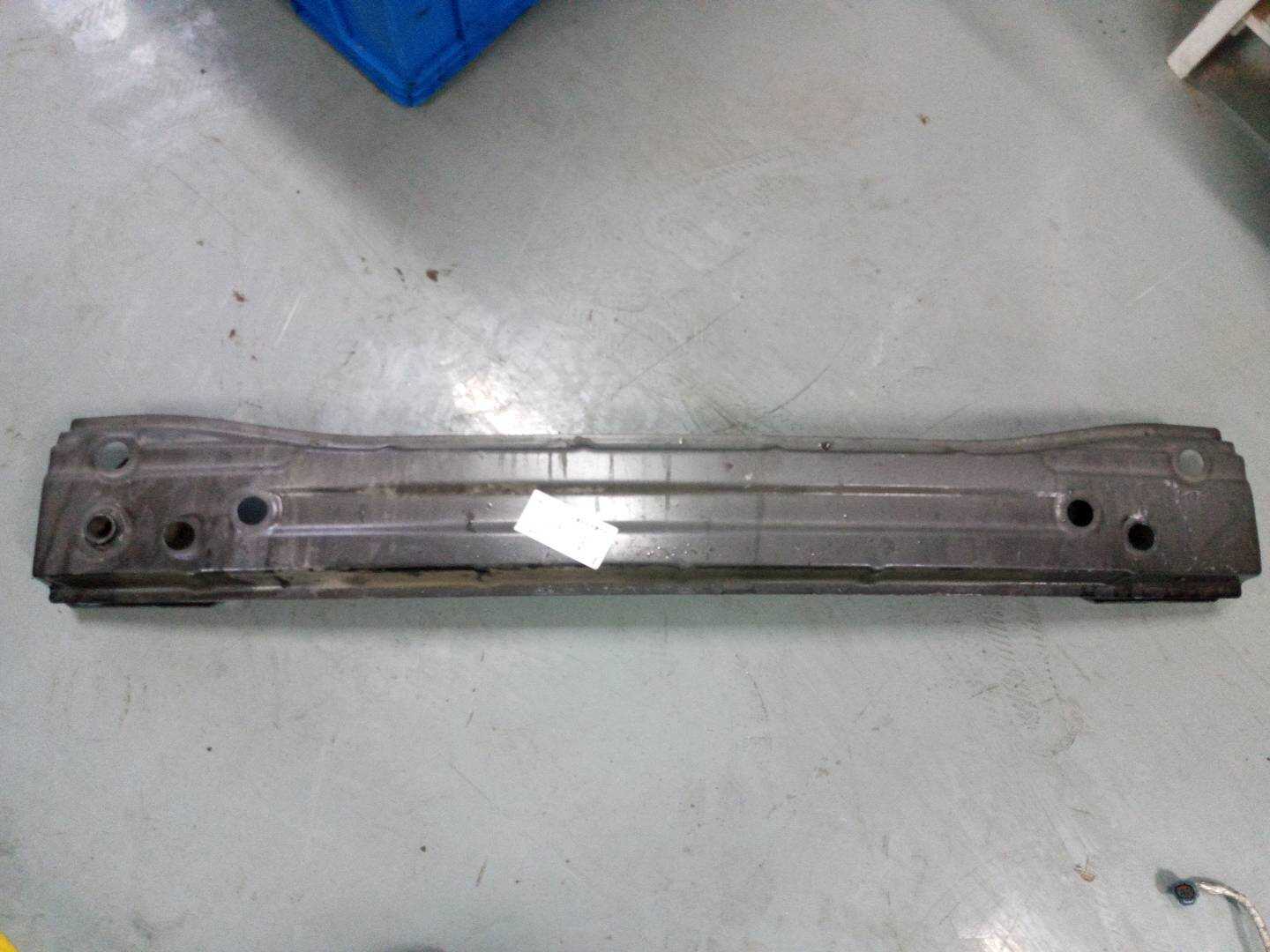 Z7002804300001B0127062 Rear Bumper Frame